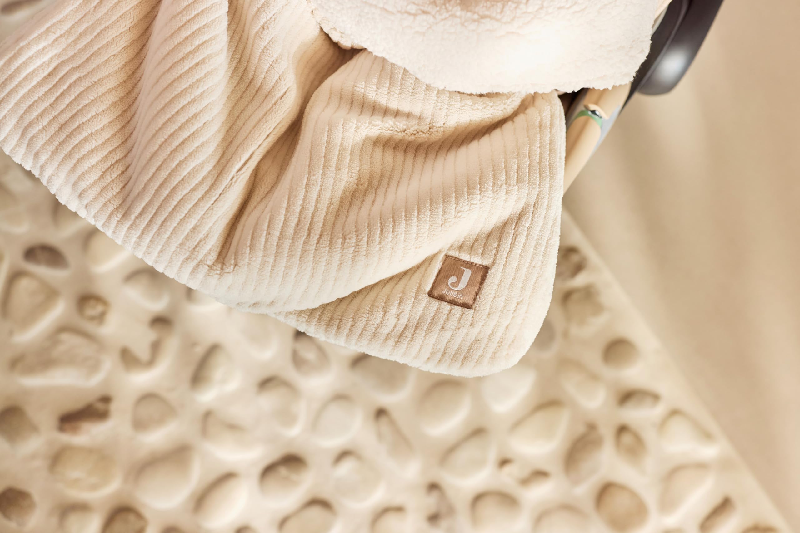 Jollein Fußsack Cloudy Rib Oatmeal Babyschale Kinderautositz Gruppe 0+ Kinderwagen 3-Punkt- 5-Punkt-Gurt Rippstruktur Fleecefutter