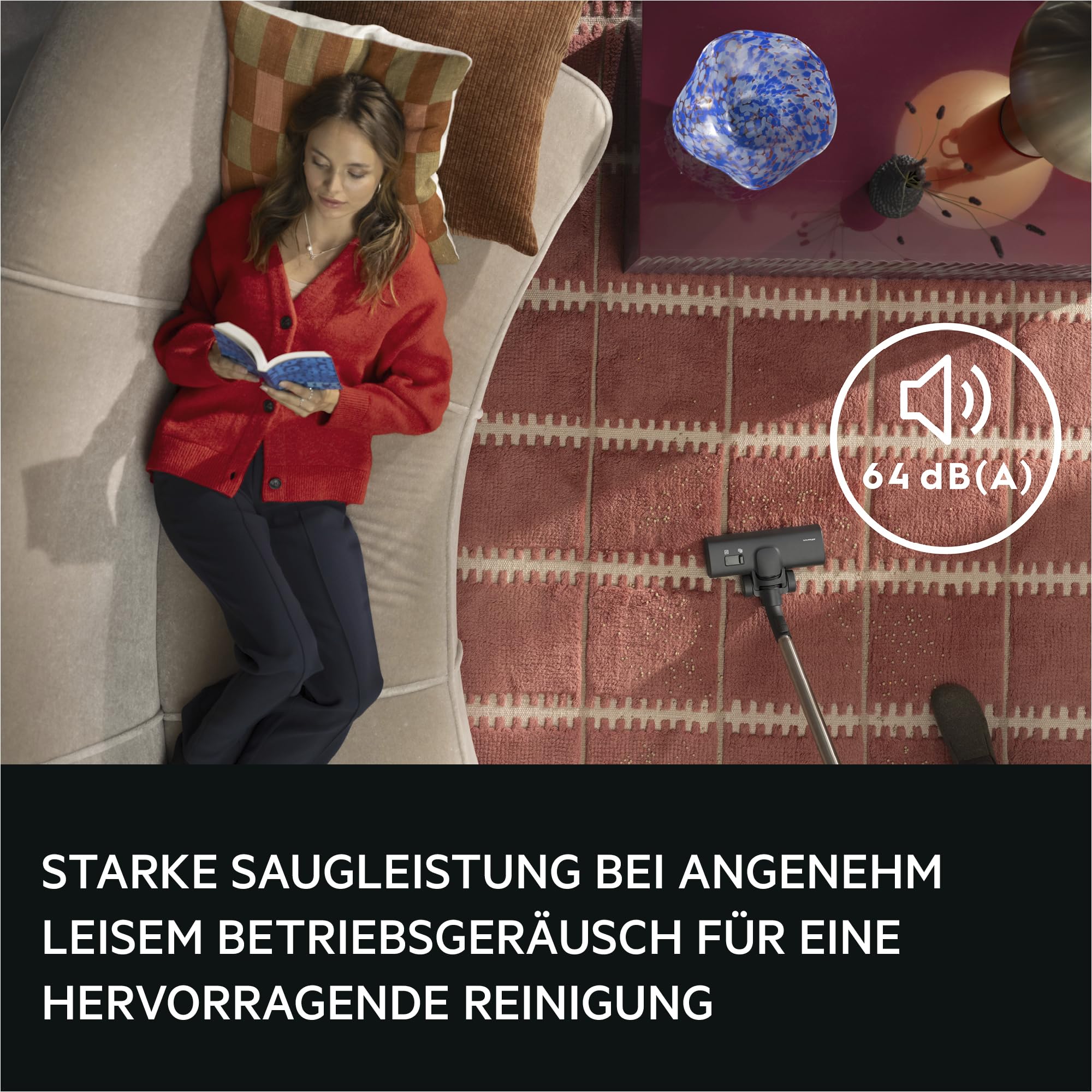 AEG Staubsauger mit Beutel, besonders leise 64 dB, kraftvolle 750 W, ergonomischer Handgriff, 12 m Aktionsradius, HEPA Allergy Plus Filter, AllFloor Düse für Hart- und Teppichböden, Schwarz, VX83‑2EBR | 750 W, 3,5 l, Geräuschpegel 64 dB(A), Staubsauger mi