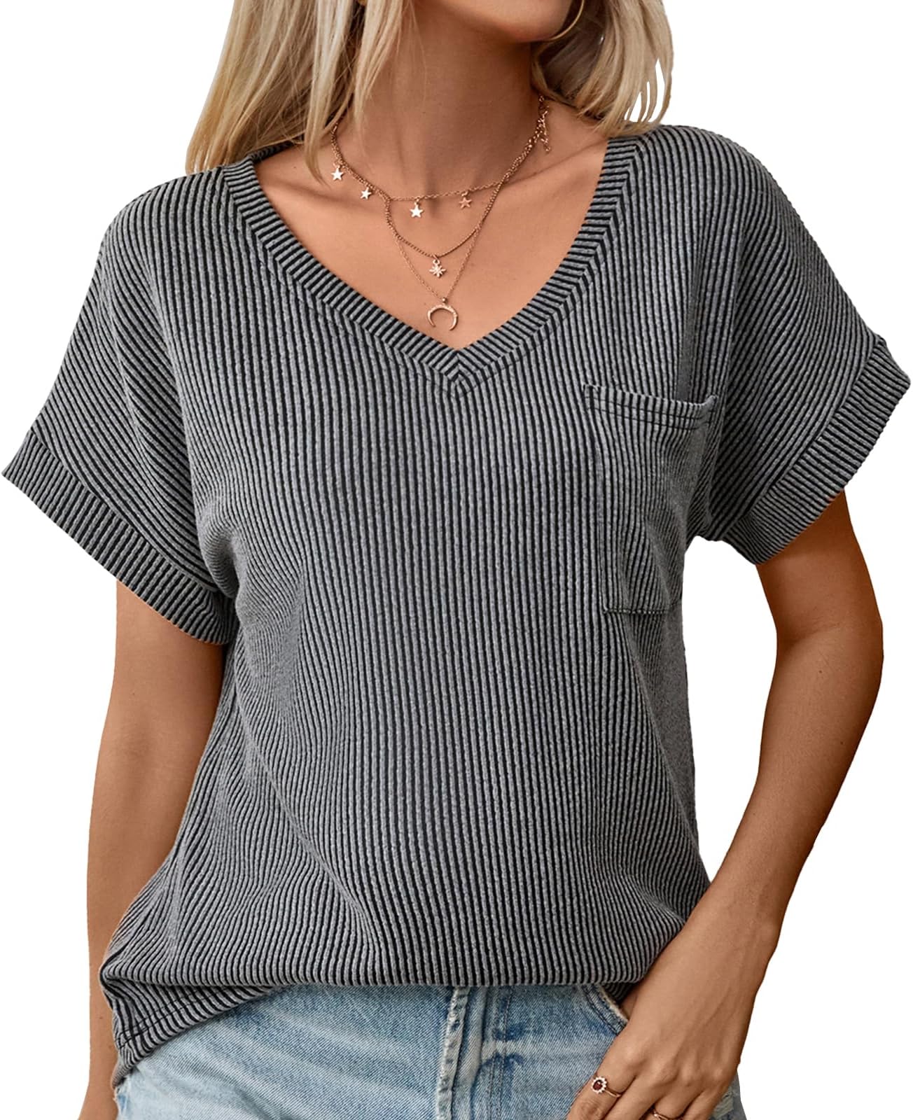 levacaV Neck Cap Sleeve Ribbed Tops for Women 2025 Trendy Summer Casual Tshirt with Front Pocket