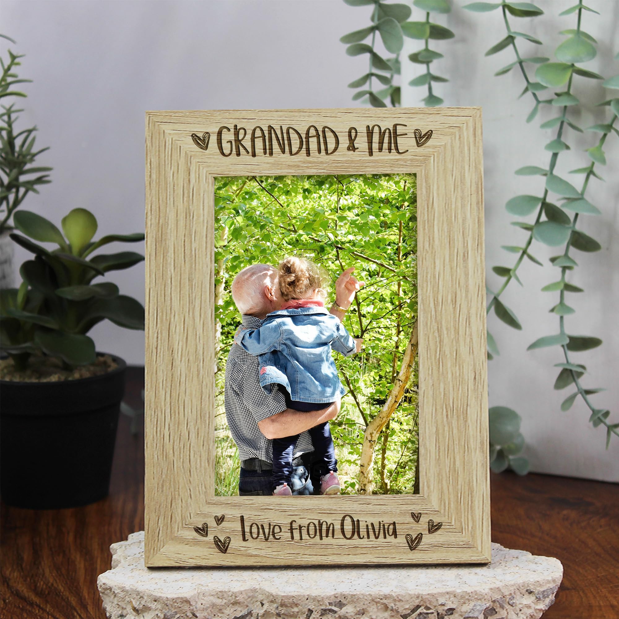eBuyGB Grandad & Me Photo Frame | Personalised Grandad | Wooden Picture Frame | Grandad Christmas | 4x6” Frame | Grandparent Frame