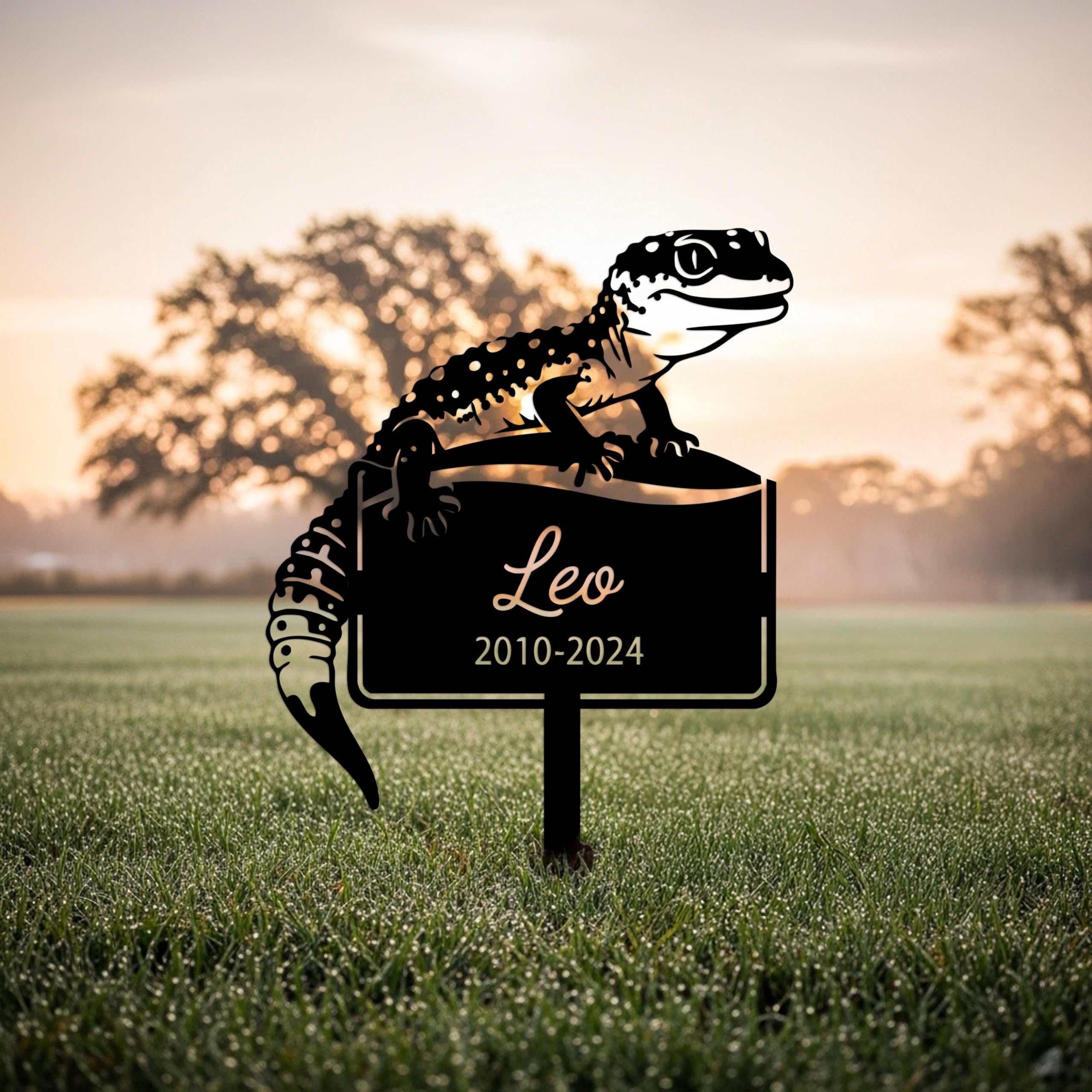 WEIYALIY Leopard Gecko Memorial Garden Stake, Custom Metal Reptile Grave Marker, Outdoor Pet Lizard Tribute Sign, Yard Decor Gift for Herp Owners, Reptile Lover Gift, Terrarium Memorial Decoration