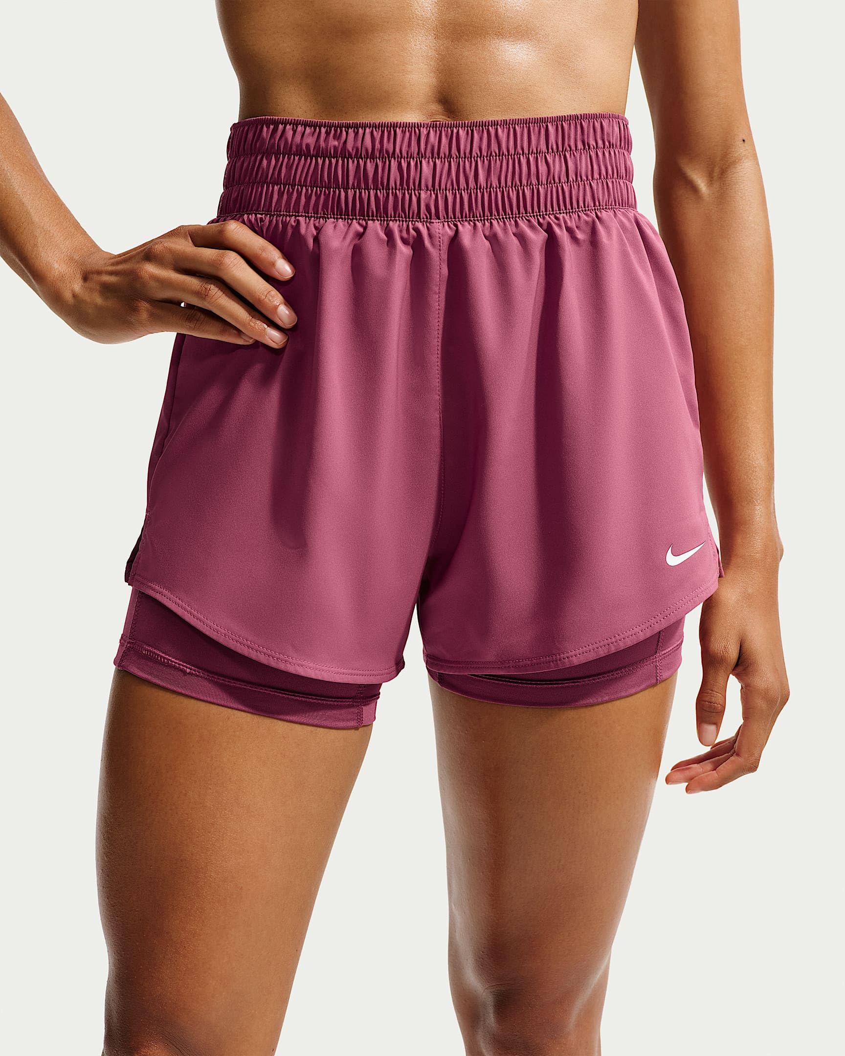 Nike Damen Shorts One Dri-fit High-Rise 3in 2n1