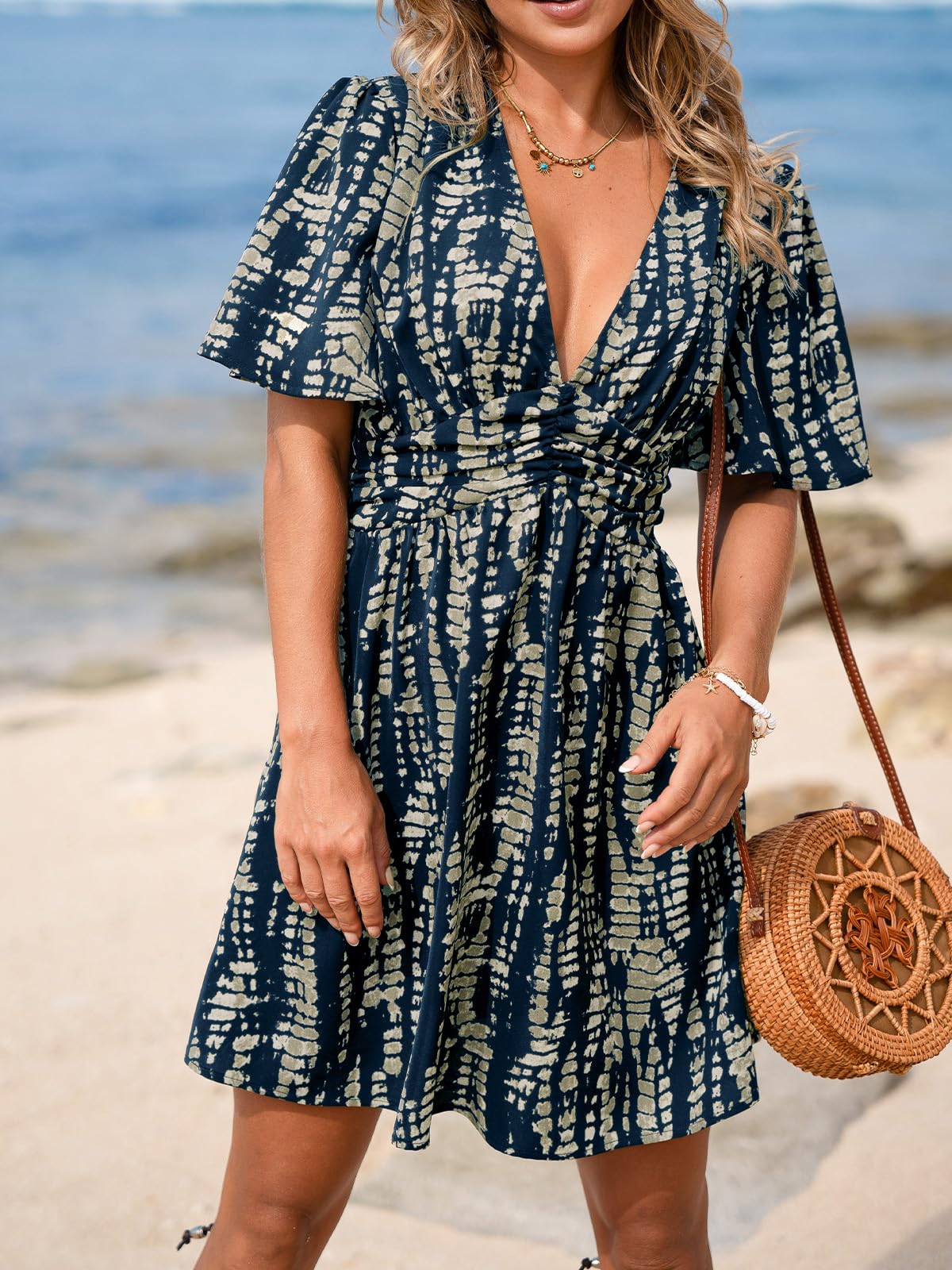 CUPSHE Mini robe d'été pour femme - Abstrait - Col en V plongeant - Manches courtes - Taille élastique