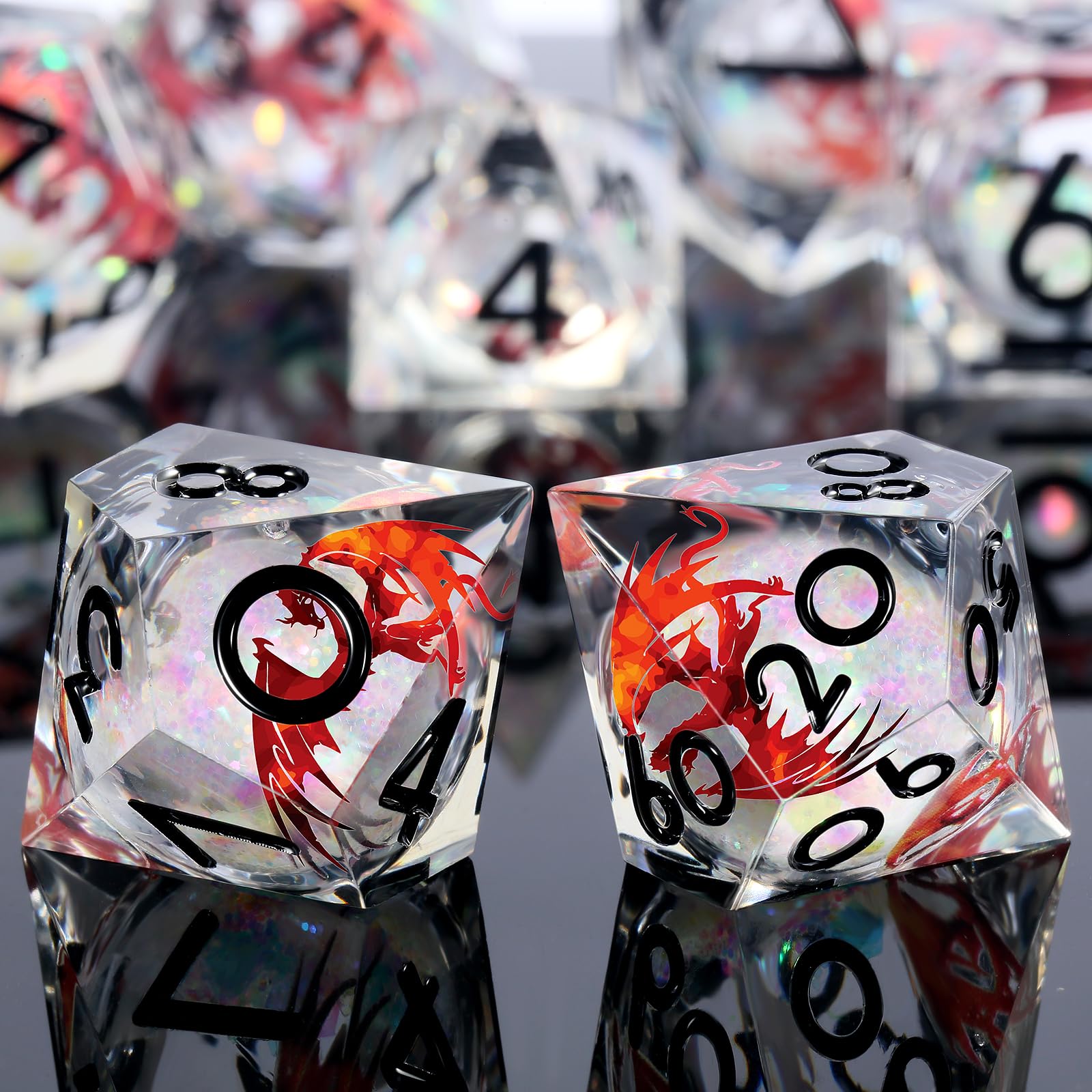 Dés tranchants DNDND Red Dragon avec chiffres noirs | Liquid Core D&D dés 7 pièces | Étui en métal sur le thème du dragon | Cadeau idéal pour RPG