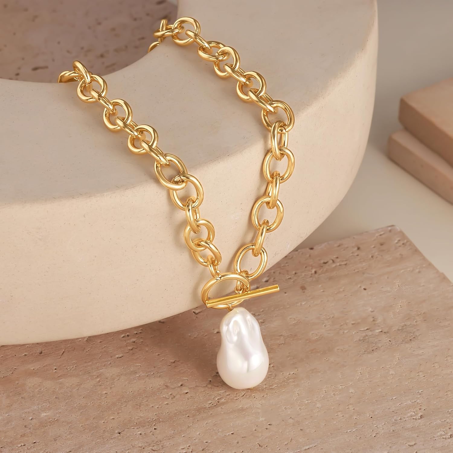 Chunky Gold Heart Necklace for Women，14K Gold Plated Chunky Heart Pendant Bold Chain Necklace with Toggle Clasp，Waterproof Non Tarnish Hypoallergenic Chunky Statement Jewelry Gift for Women - Image 6