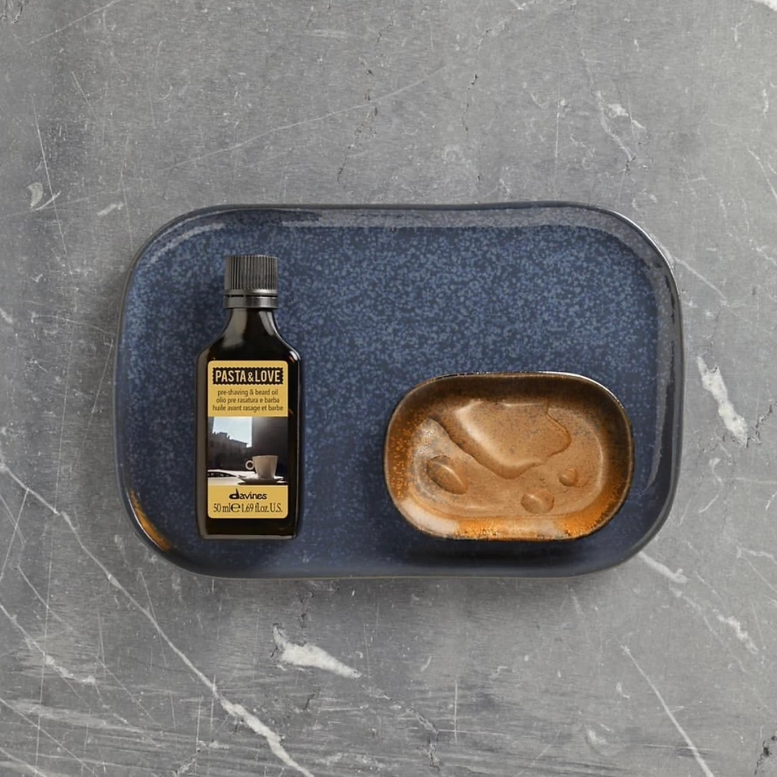 Davines Pasta & Love Pre-Shaving & Beard Oil, Multifunctional Grooming Oil - Softens Coarse Beards & Preps Skin for Shaving - Moisturizing & Non-Greasy, 1.69 Fl Oz
