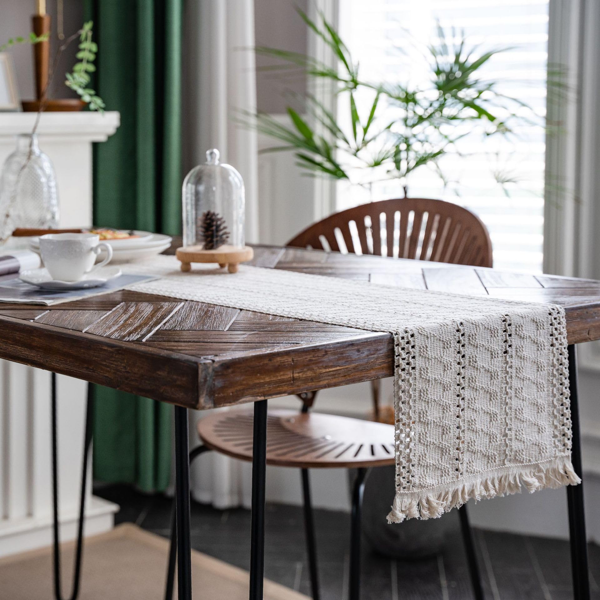 Tischläufer aus Baumwoll-Leinen, gewebter Tischläufer mit Quasten, gestreifter genähter Strickläufer, natürliche Creme-Deko für Küche, Esstisch und Esszimmer, neutraler Farmhouse-Boho-Stil