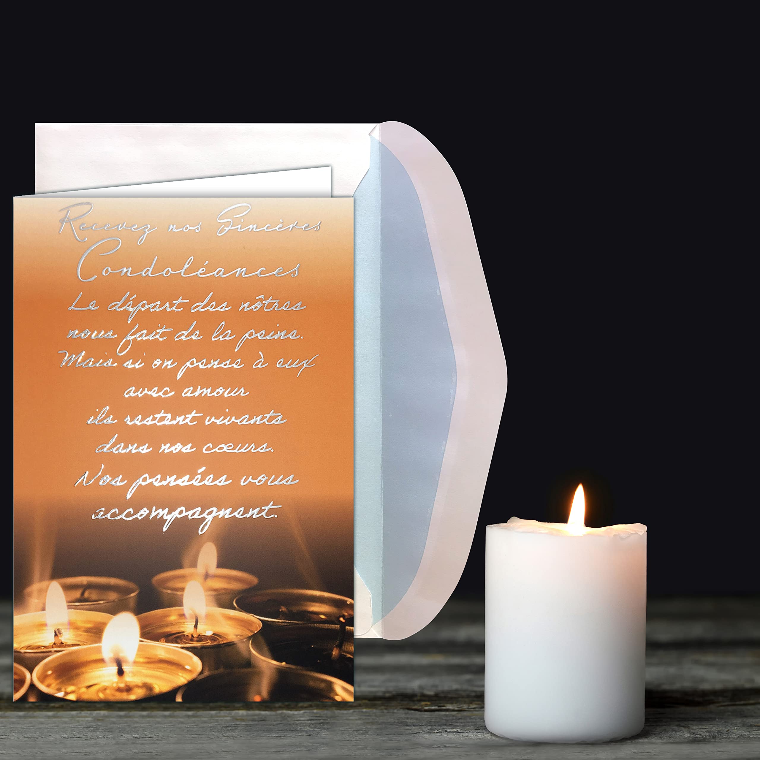 Afie 69-3063 - Biglietto d'auguri grande testo argentato, parole in argento che brillano candele terracotta; fornito con busta bianca; formato biglietto chiuso 11,5 x 17 cm; fabbricato in Francia