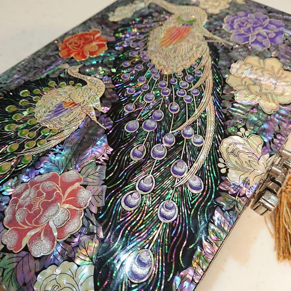 高級韓国螺鈿打抜き宝石箱　ジュエリーボックス/アクセサリーボックス　孔雀と牡丹 Amazon.co.jp: 高級韓国螺鈿打抜き宝石箱 ジュエリーボックス