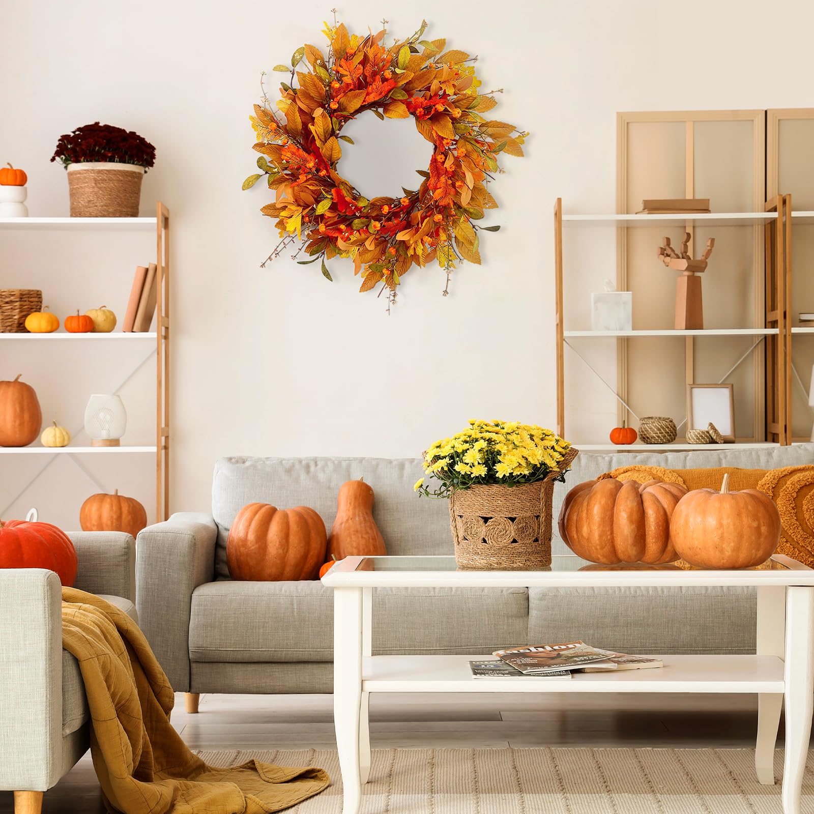 Betylifoy Ghirlanda autunnale artificiale per porta d'ingresso, ghirlanda autunnale con foglie di eucalipto, zucca e bacche, decorativa in finto rattan, per casa, esterni, veranda, decorazione del