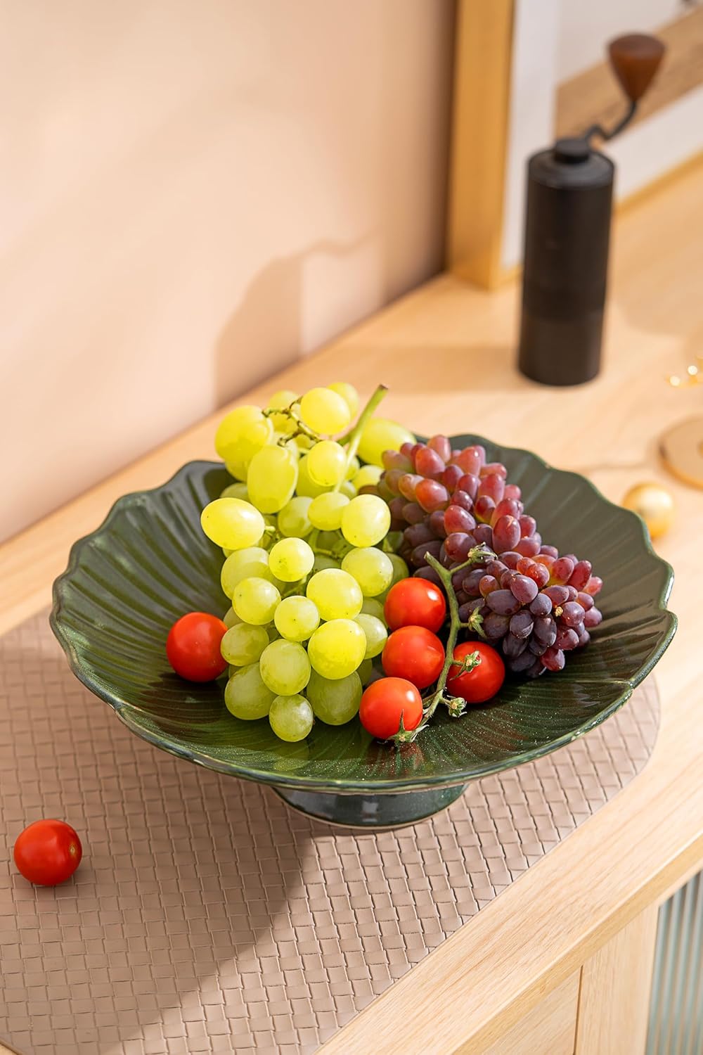 Ceramic Fruit Bowl for Kitchen Counter, Decorative bowl, Pedestal bowl, Footed bowl, Modern fruit bowl, Large fruit bowl, Decorative bowls for home décor, Green fruit bowl, 10.5 "
