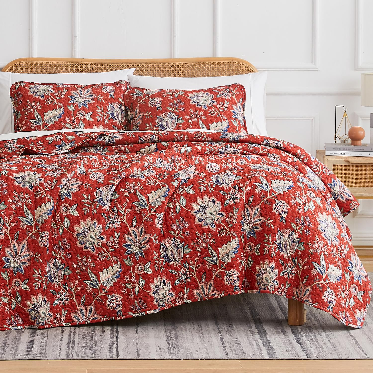 Southshore Fine Living, Inc. Oversized Full/Queen Quilt Bedding Set, Jacobean Willow Floral Quilt Set Queen or Full Size with 2 Matching Pillow Shams, Lightweight Bedspread, Soft and Cozy, RedOEKO-TEX STANDARD 100