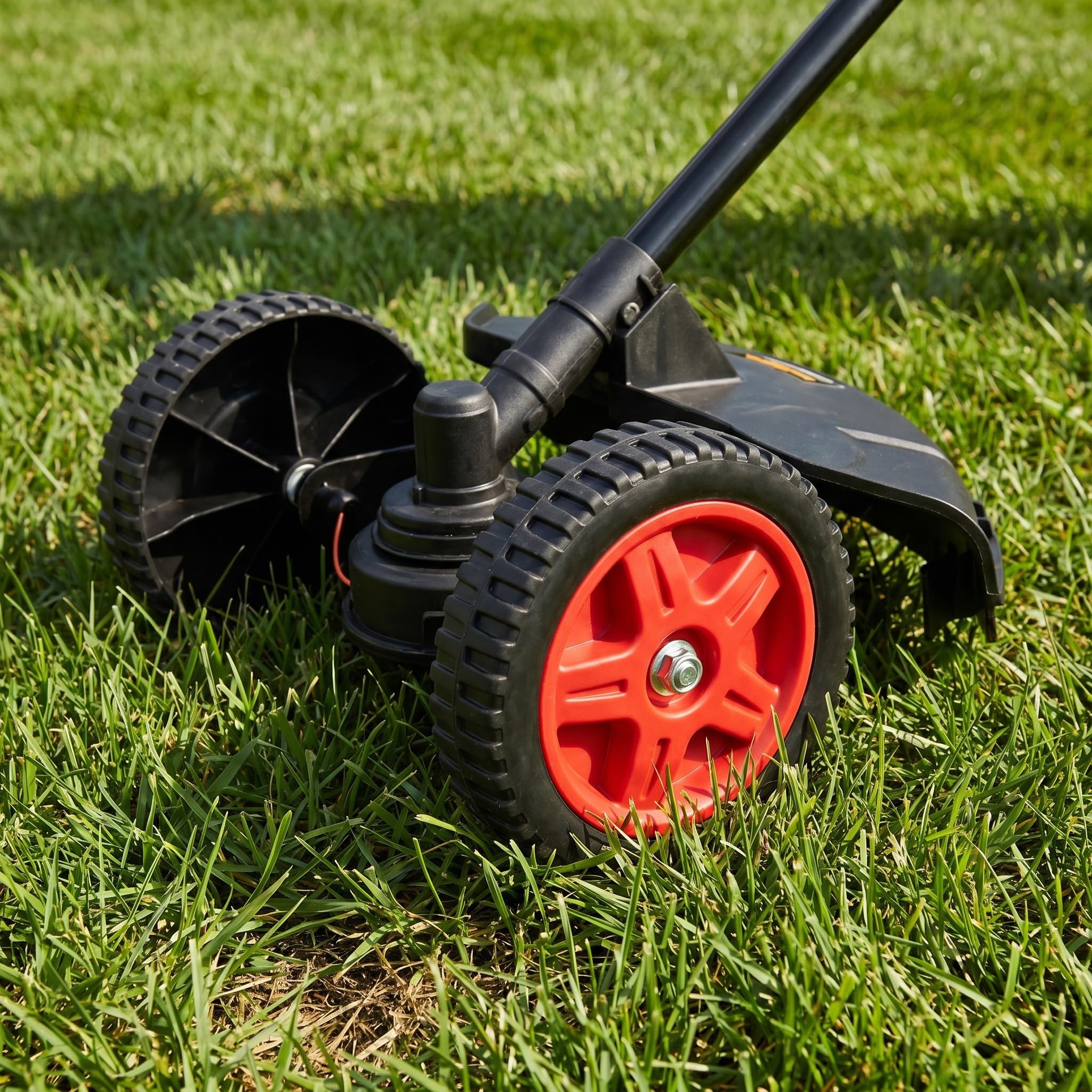 Lurrose 2 Ruedas auxiliares para cortacésped: Ruedas de Soporte extraíbles para desbrozadora, Accesorio Ajustable para desbrozadora para terrenos Inclinados y césped Irregular.