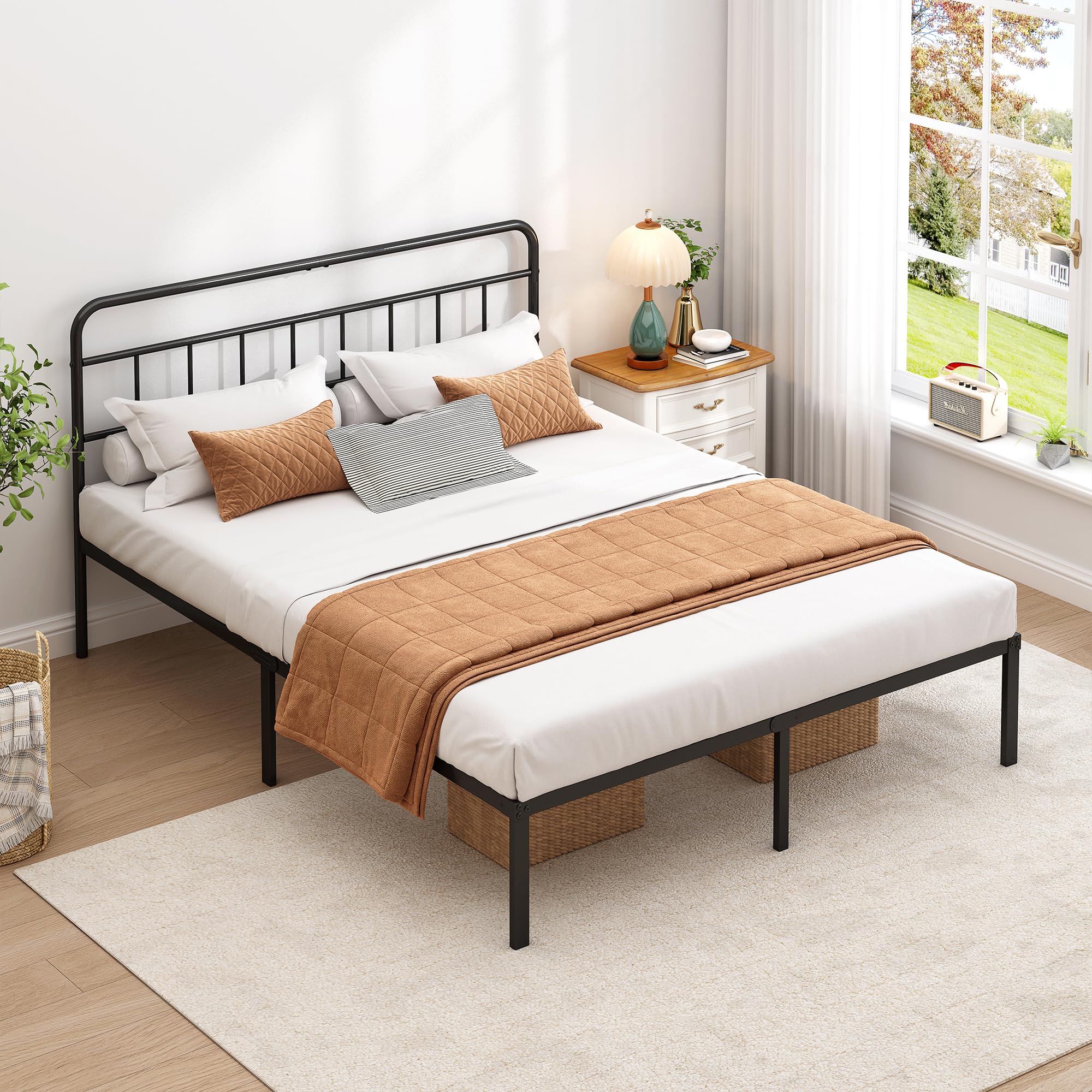 Ziguxiao Queen Bed Frame with Classic Headboard