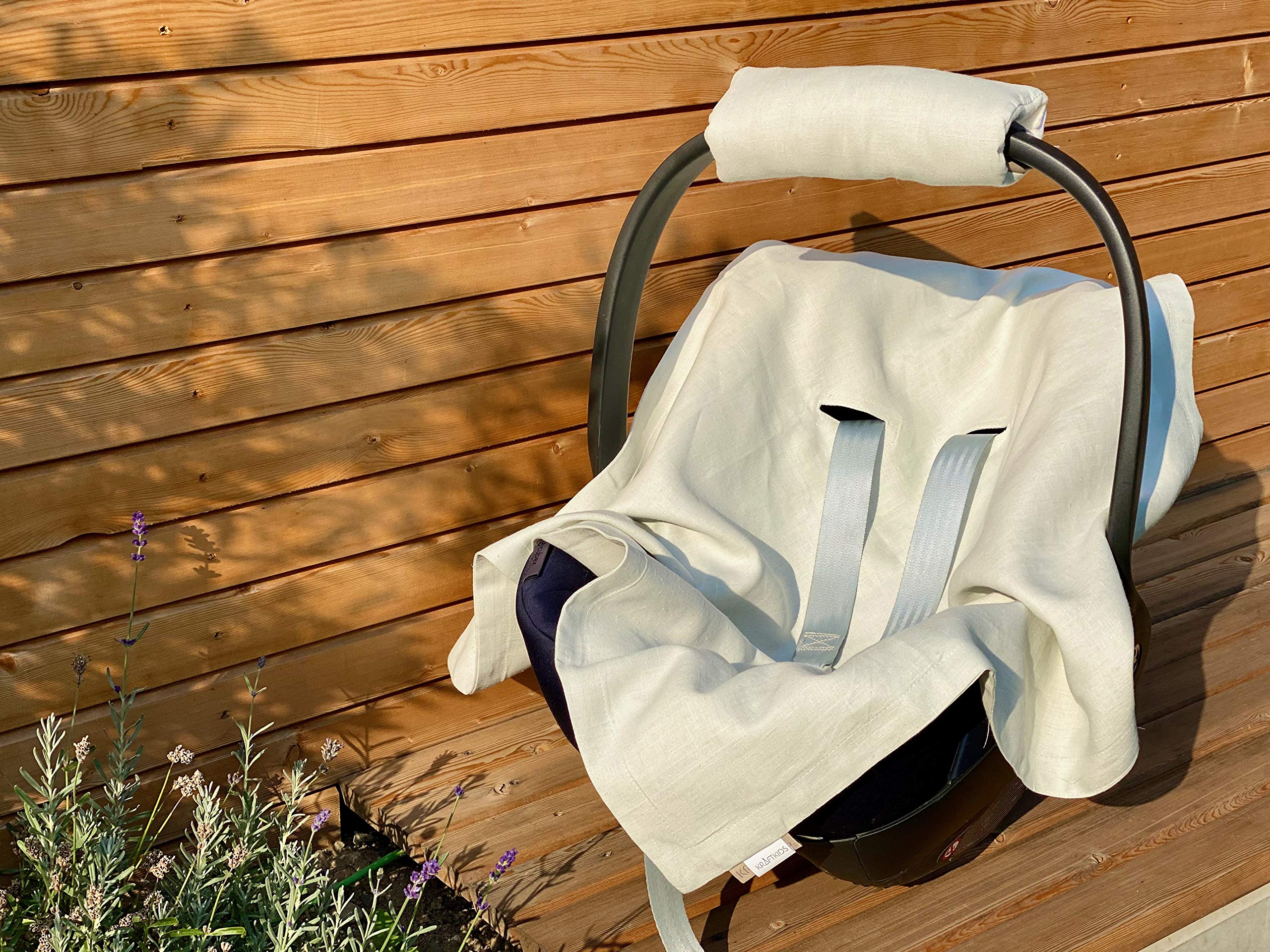 KraftKids Manta para silla de bebé en lino ligeramente verde y blanco, 75 x 75 cm, manta de bebé de muselina ligera y práctica para los días calurosos en verano