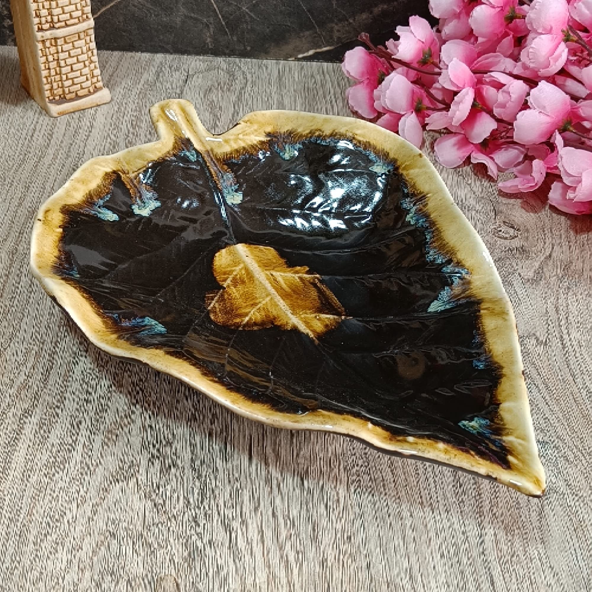 India Meets India Ceramic Betel Leaf Tray, Black w/Brown Edges, 11.5 x 8 INCH, Ideal for Snacks, Desserts, Rice, Noodles, Pasta, Briyani, Momo, Dishwasher Safe, Oven Safe, Elegant Serving Tray