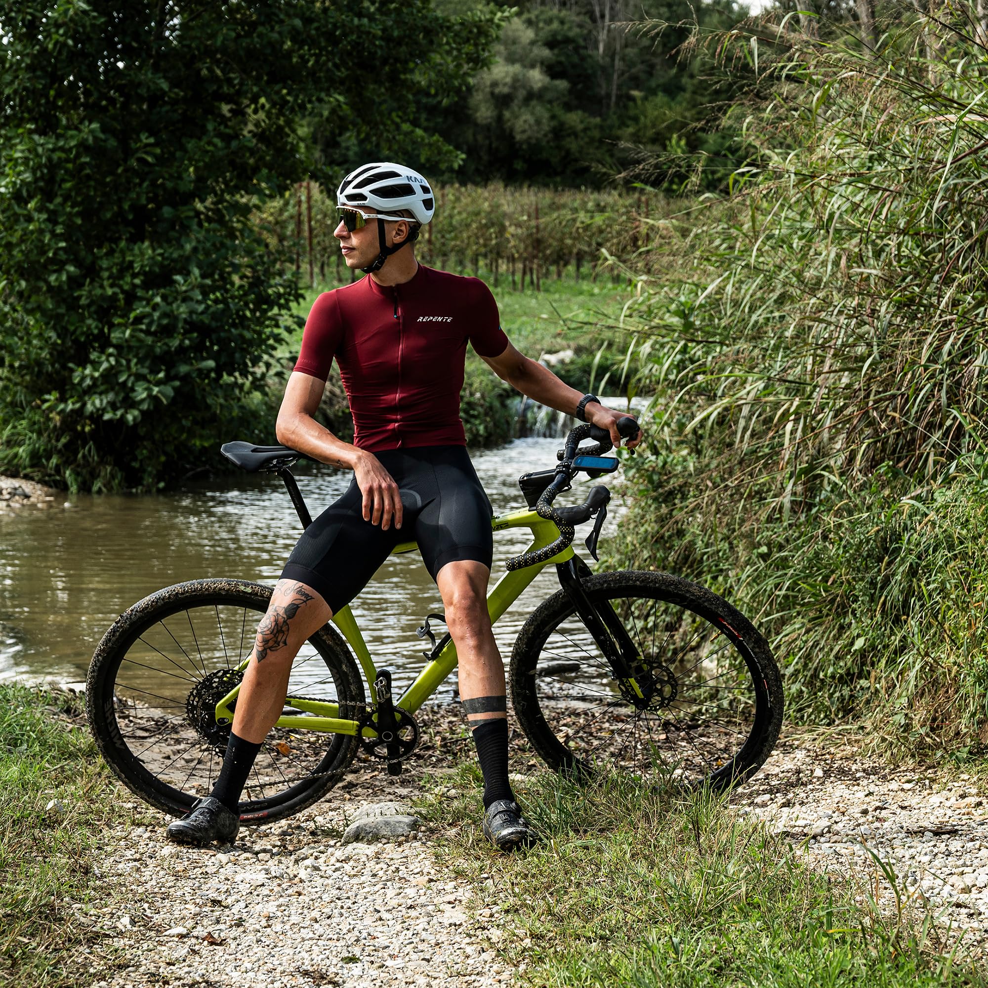 Sella Bici Corsa e Gravel Unisex Cromoly – Performance Racing Ergonomica – 230 g Ultra Light – Controllo Totale e Comfort Attivo su Lunghe Distanze
