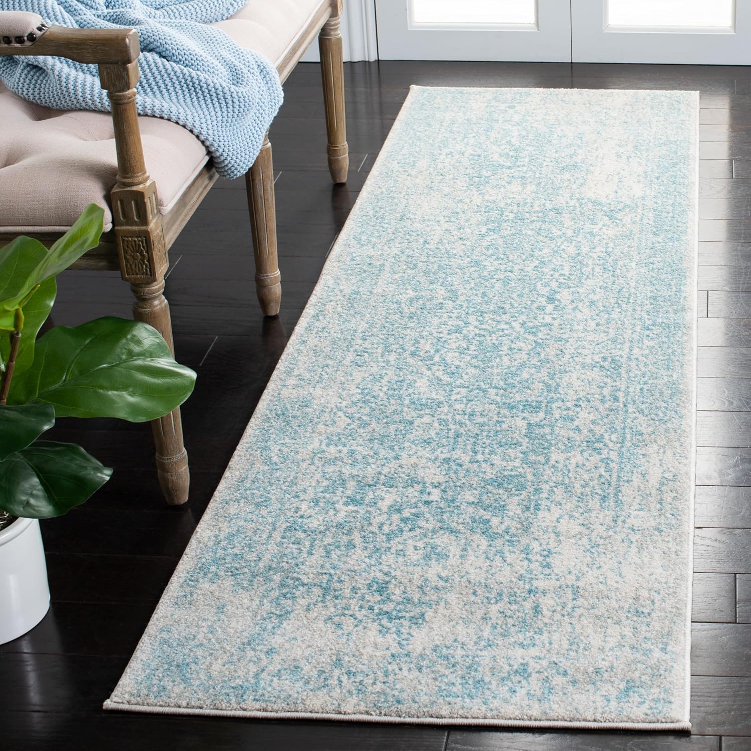 Ivory and Aqua Easy-Care Synthetic Runner Rug, 2'2" x 9'