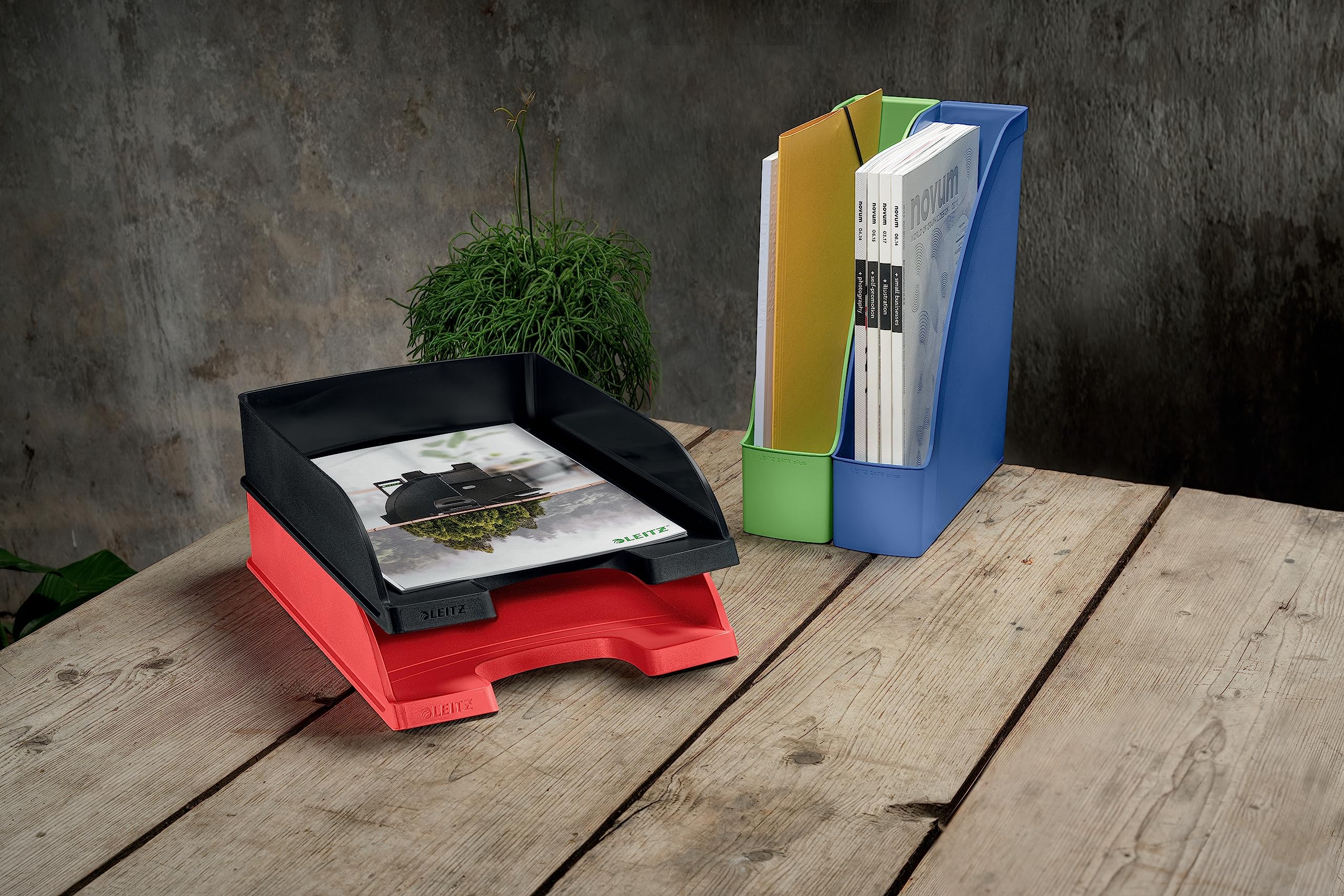 Leitz Bandeja de Sobremesa A4 Recycle Rojo Certificado Blue Angel Reciclable Carbono Neutro