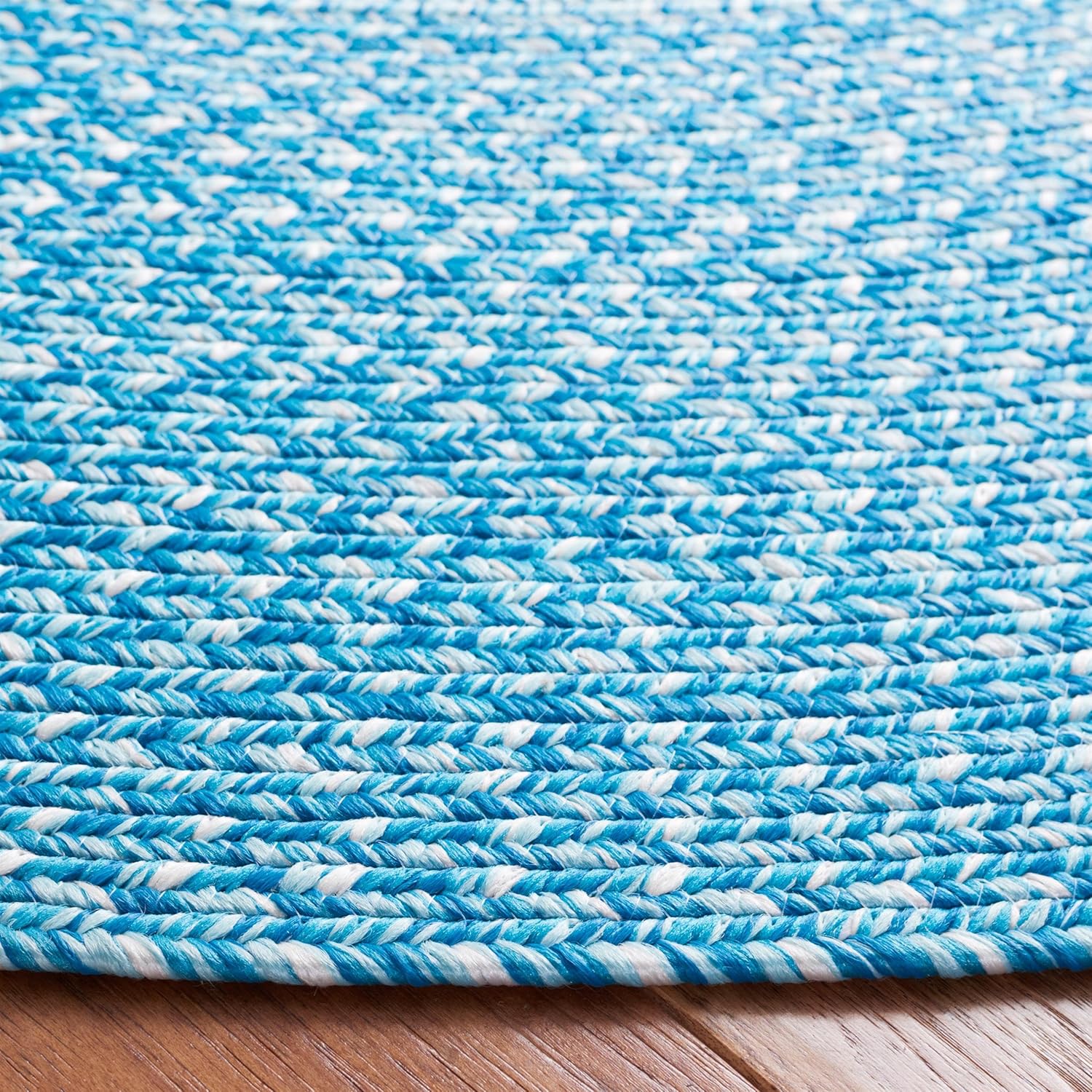SAFAVIEH Washable Rug Outdoor Braided Collection - 4' Round, Aqua, Handmade & Reversible, Non-Shedding & Easy to Clean, Ideal for Patio, Backyard, Mudroom (BRA220J)