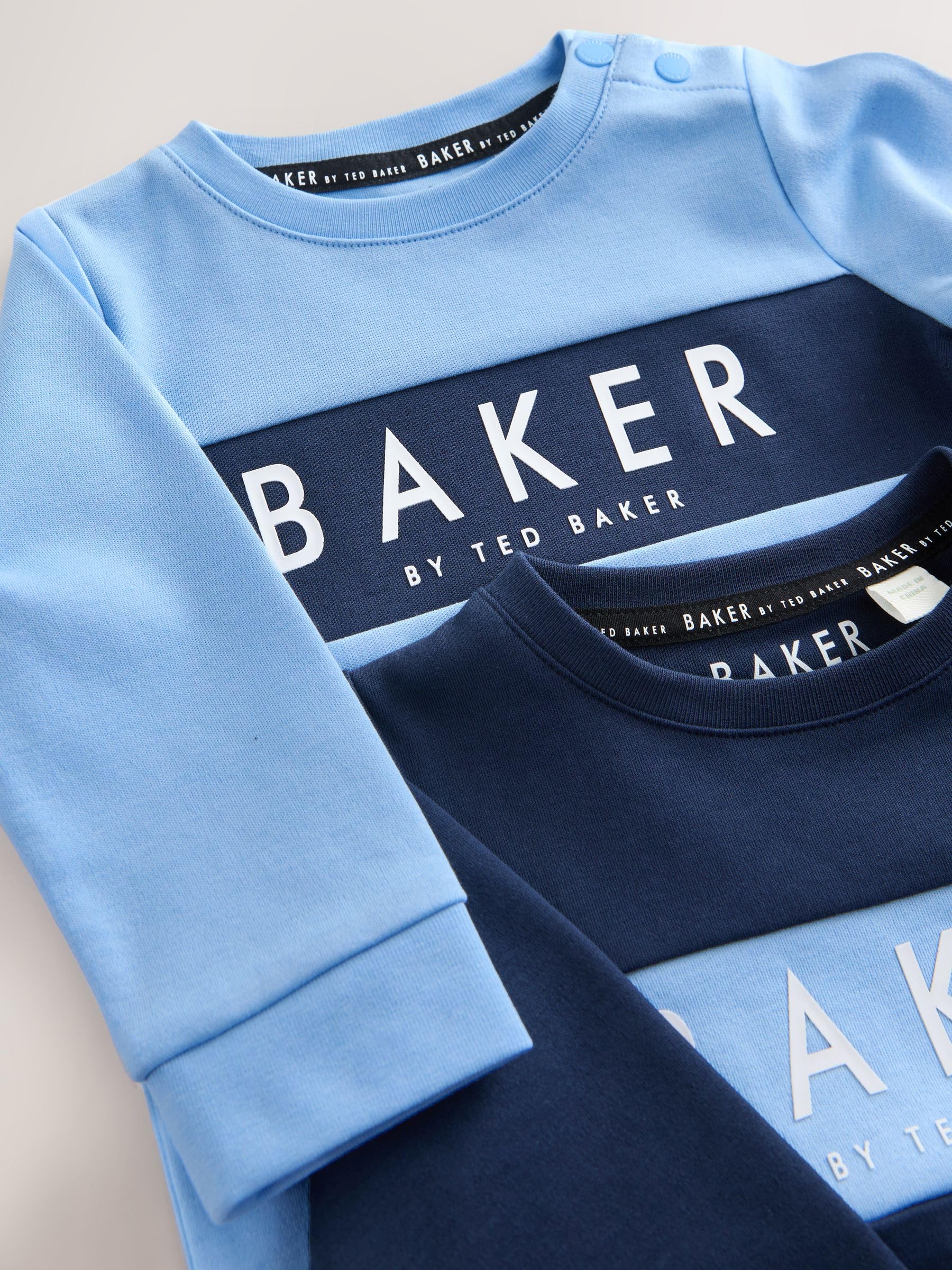 Noworodki chłopcy Zestaw 2 rampersów z dwustronną czapeczką Baker by Ted Baker