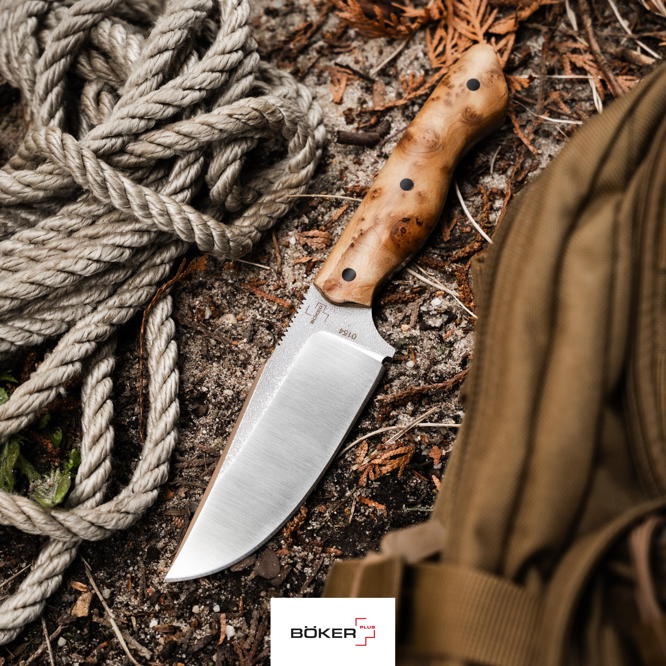 BÖKER PLUS® Overnighter - Bushcraft-Messer feststehend mit Holz-Griff - EDC Fulltang Jagdmesser mit 11,7 cm Clippoint Klinge - Outdoormesser mit Leder-Scheide - Pfadfinder Fahrtenmesser 42a konform