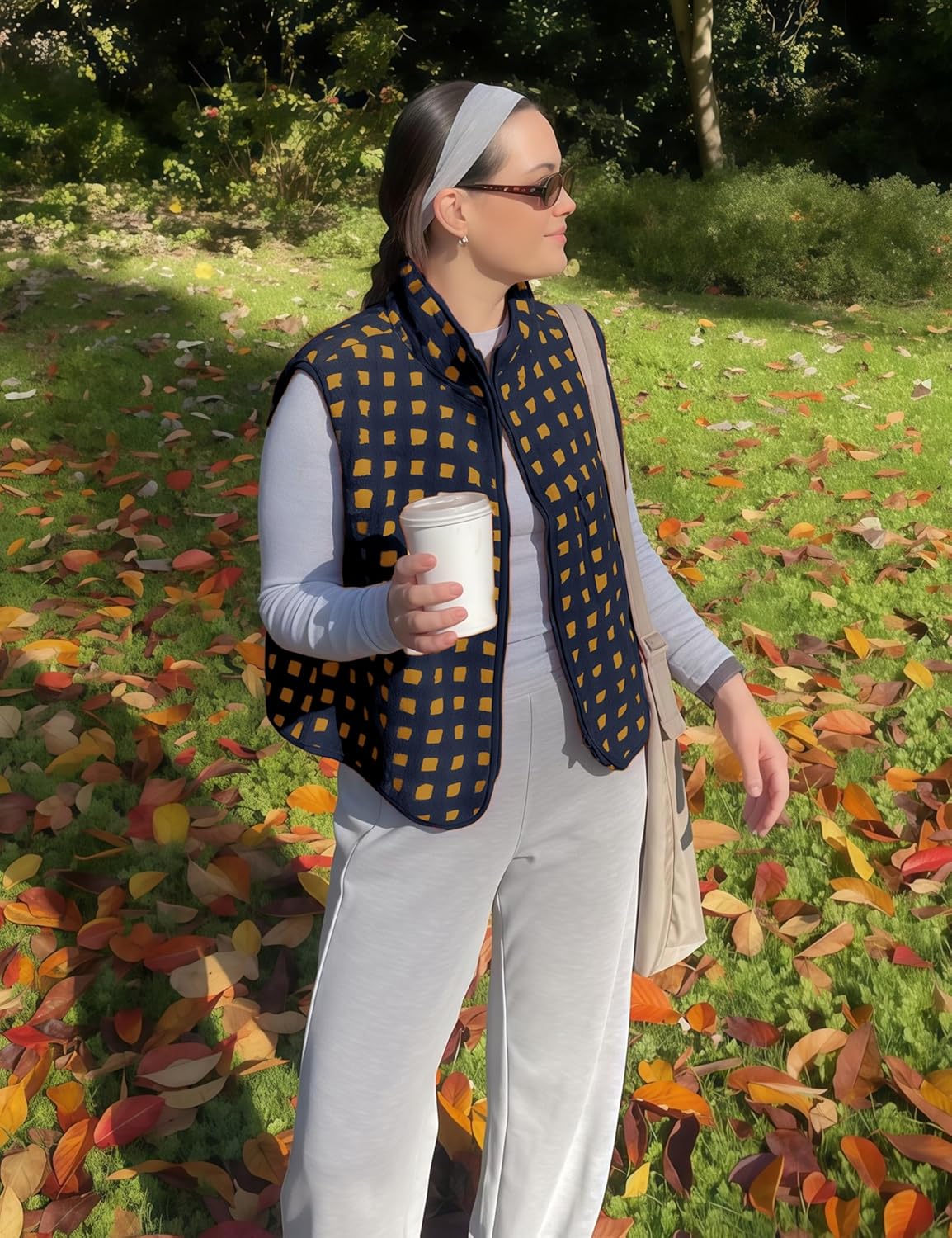 PUWEI Women's Checkered Sherpa Vest Sleeveless Zip Up Fleece Top Crochet Plaid Sherpa Collared Vest with Pocket - Image 2