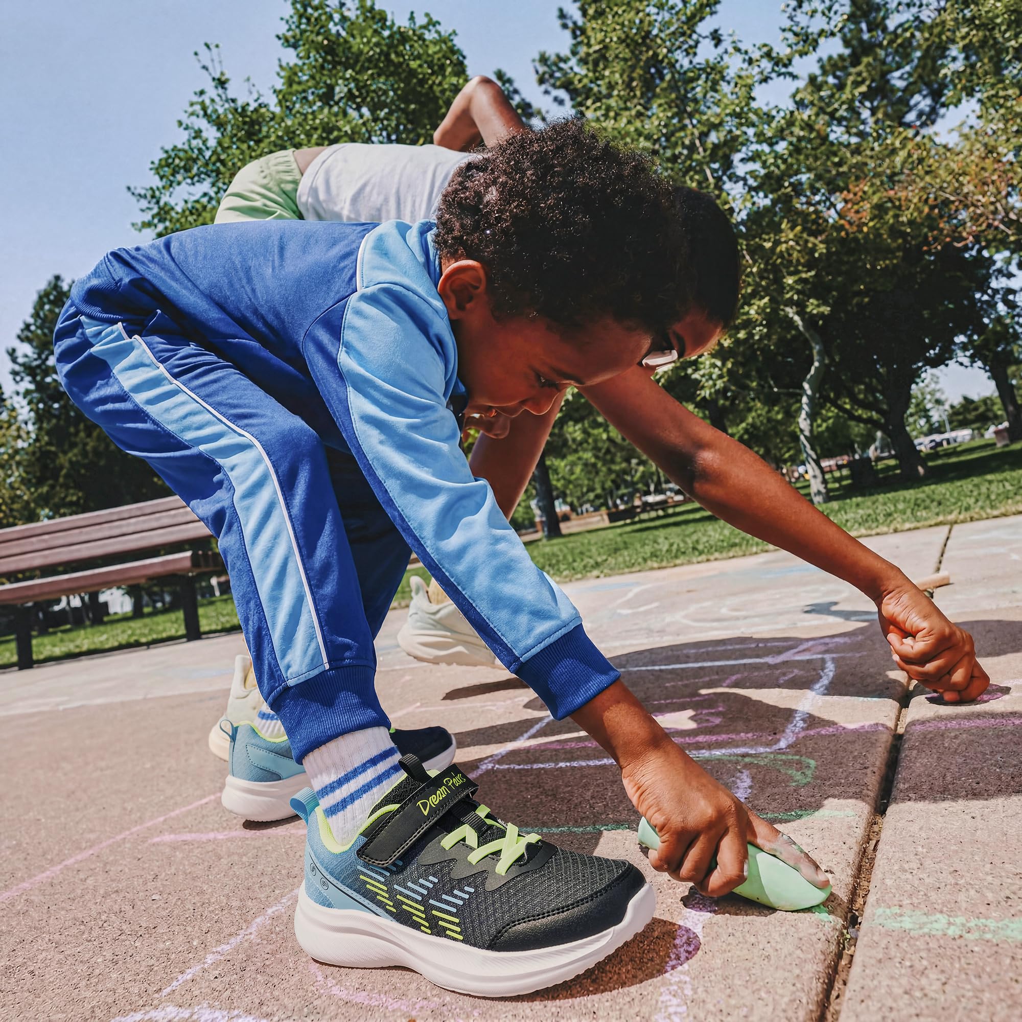 DREAM PAIRS Tenis deportivos para niños y niñas, para correr, gimnasio, transpirables, ligeros para niños pequeños y grandes