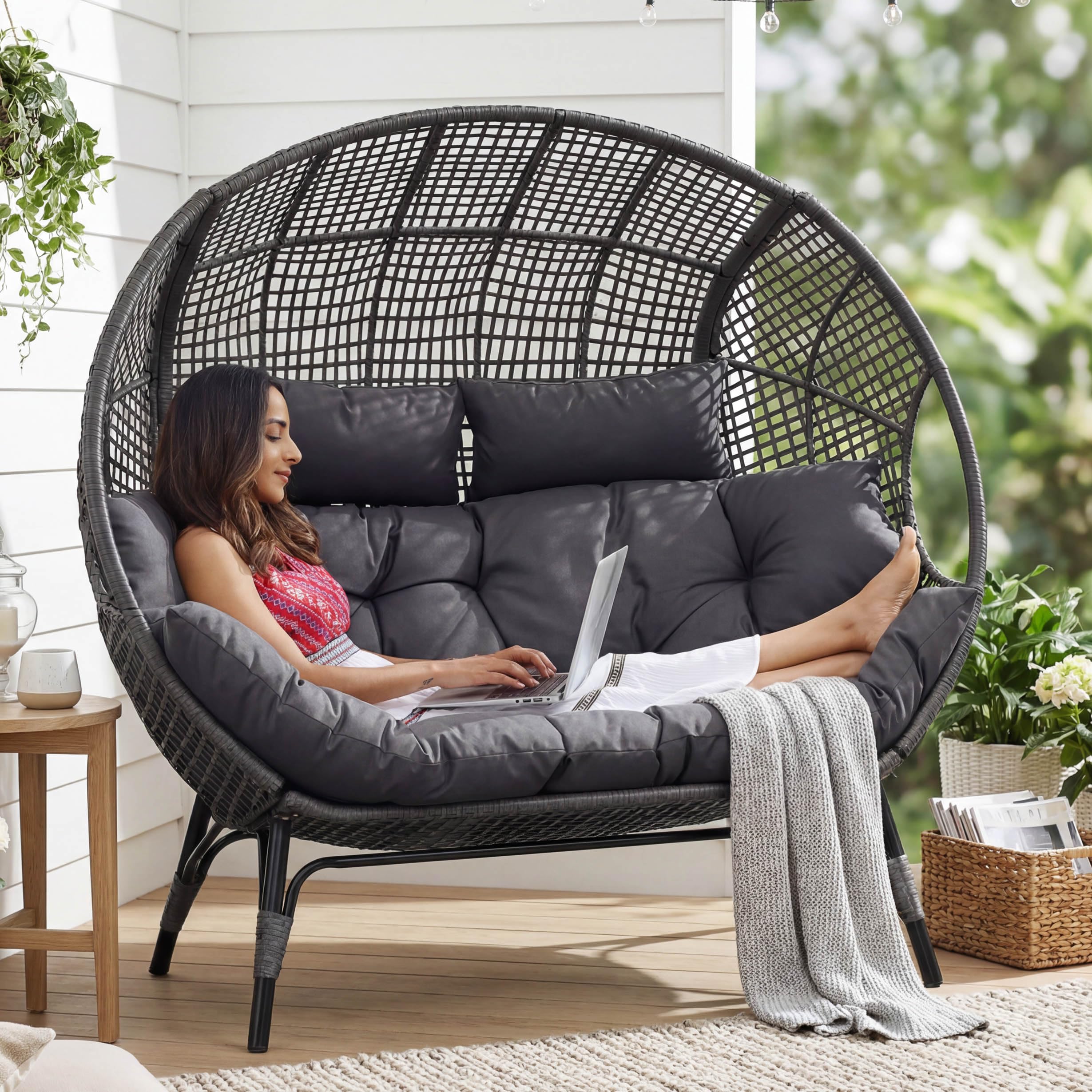 NICESOUL® Double Egg Chair Indoor Outdoor Stationary Oversized 6.5" Thick Padded Cushions,2 Person Egg Wicker Loveseat Chair, Extra Large Lounge Chair for Patio Balcony Porch Backyard Gray