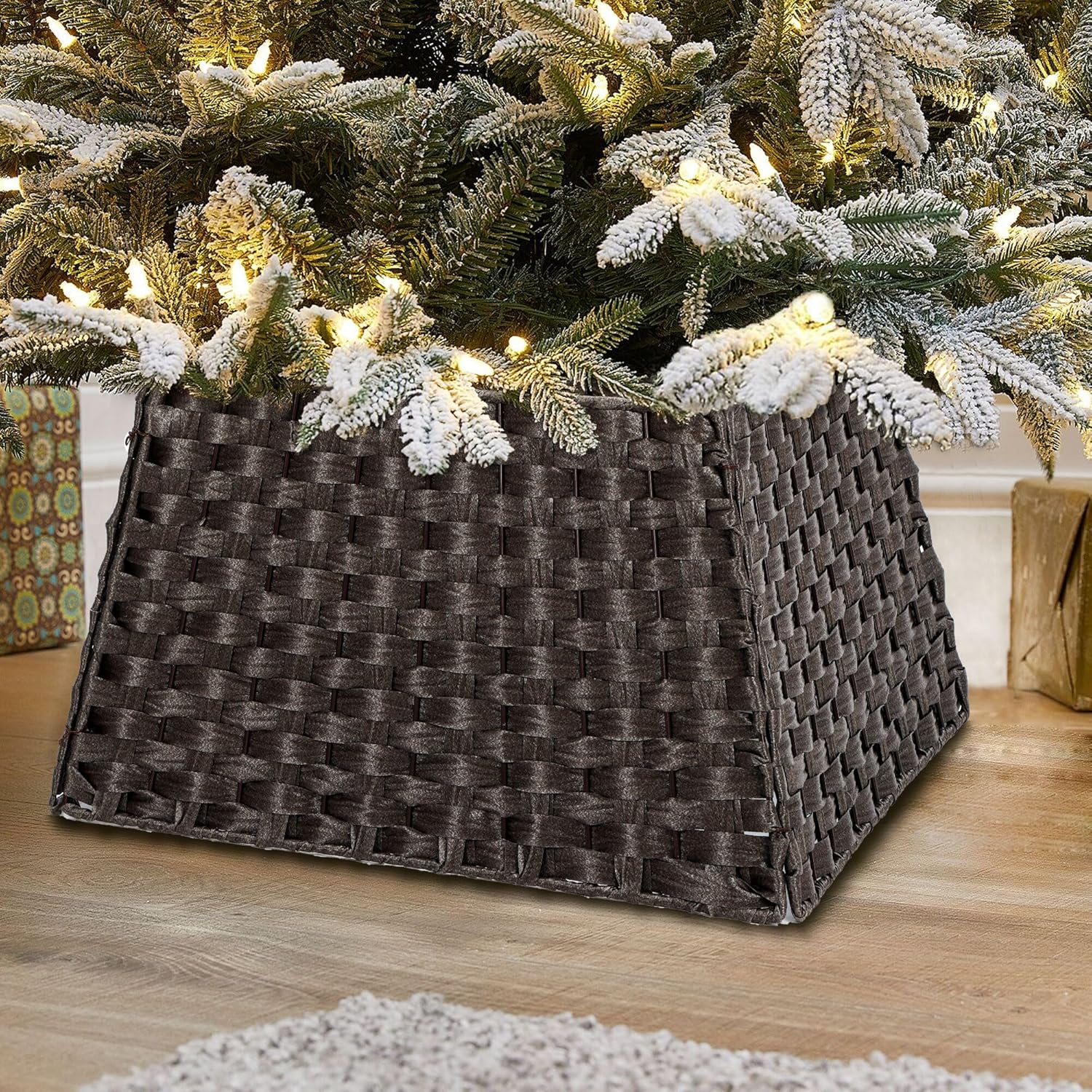 Christmas Tree Collar, 23’’ D Handmade Artificial Rattan Wicker Christmas Stand Tree Collar Basket Base Cover for Holiday Decoration