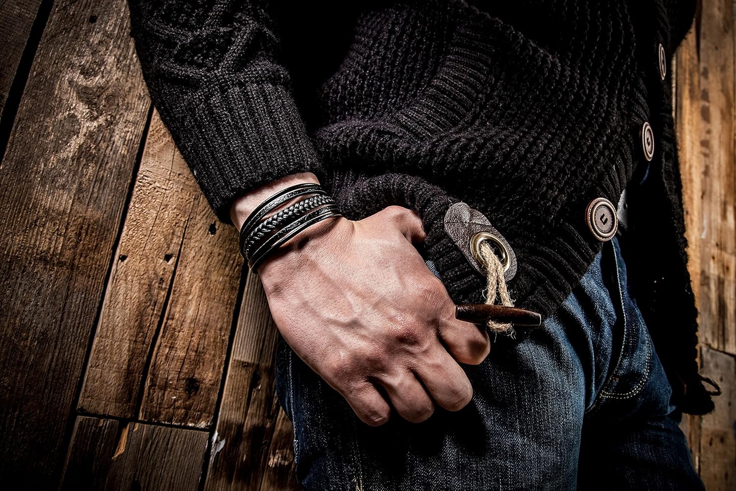 SERASAR | Premium Leather Bracelet [Braid] for Men in Black & Brown | Various Lengths | Magnetic Stainless Steel Clasp | Exclusive Jewellery Box | Great Gift Idea for Men - Image 5