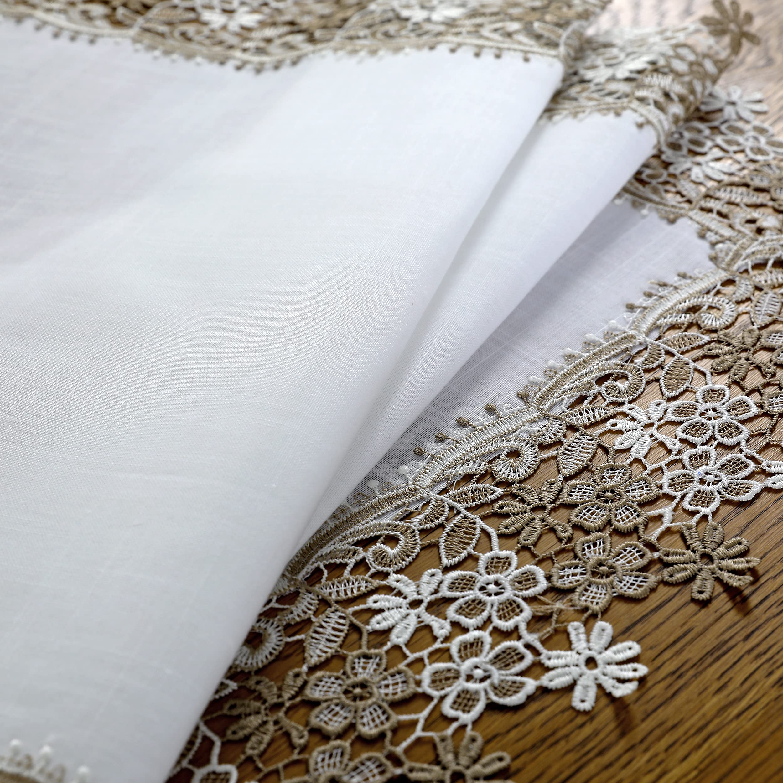 Amazon｜リネン テーブルクロス 60x120cm 長方形 刺繍 レース 柔らかく 