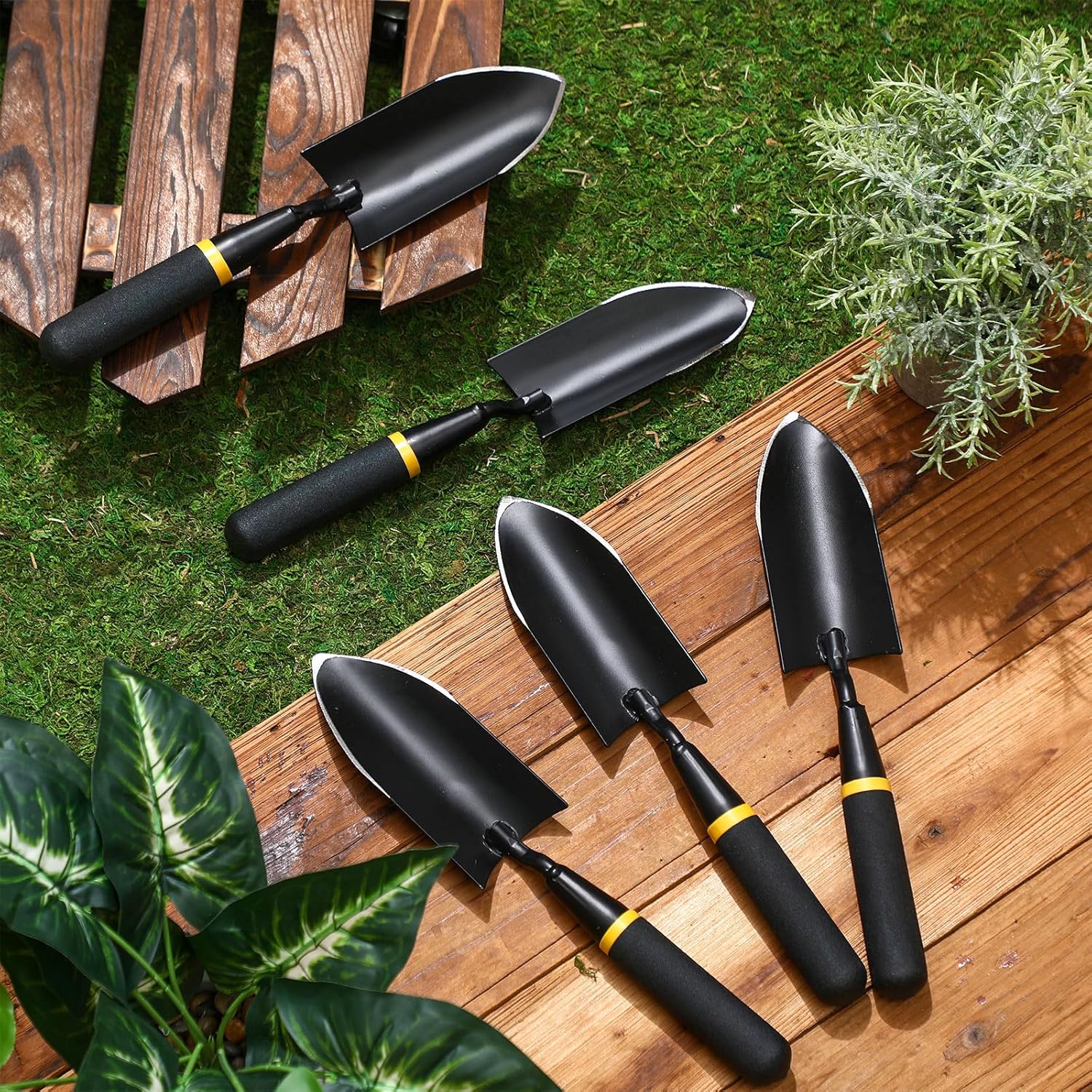 8 Pcs Garden Hand Trowel Heavy Duty Carbon Steel Garden Shovels Tools with Resin Rubberized Handle for Camping, Digging, Soil Planting, Transplanting, Lawn Yard Farm (Narrow Shovels)