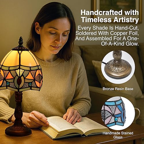 Miniatura 4 de Lámpara de mesa de cristal de estilo barroco, 6.1 x 3.5 x 13 pulgadas, lámpara Tiffany multicolor, ideal para mesita de noche, sala de estar,