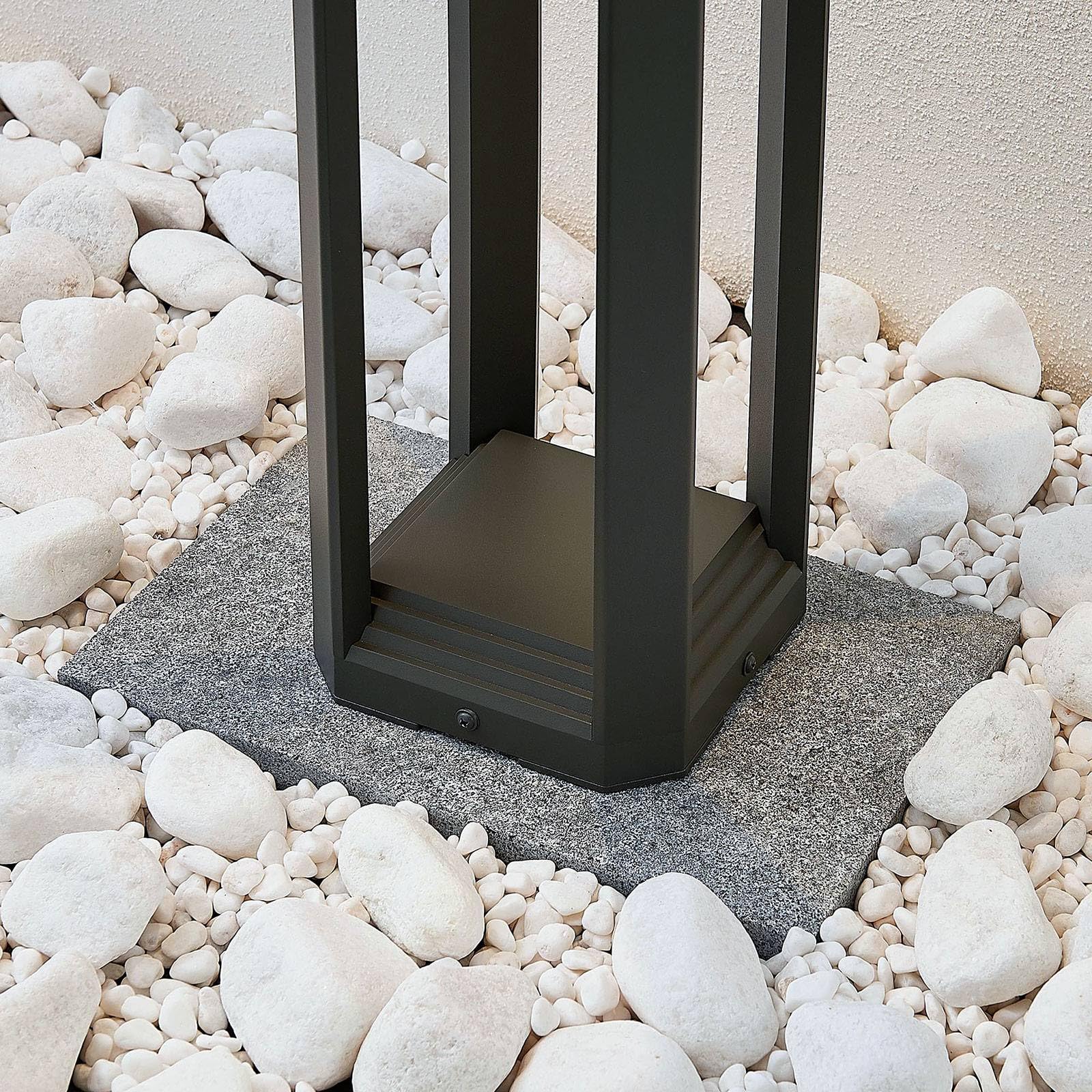 Lucande LED Lámpara para exterior Fery (Moderno) en Gris hecho de Aluminio (1 llama, iluminación senderos, baliza farola