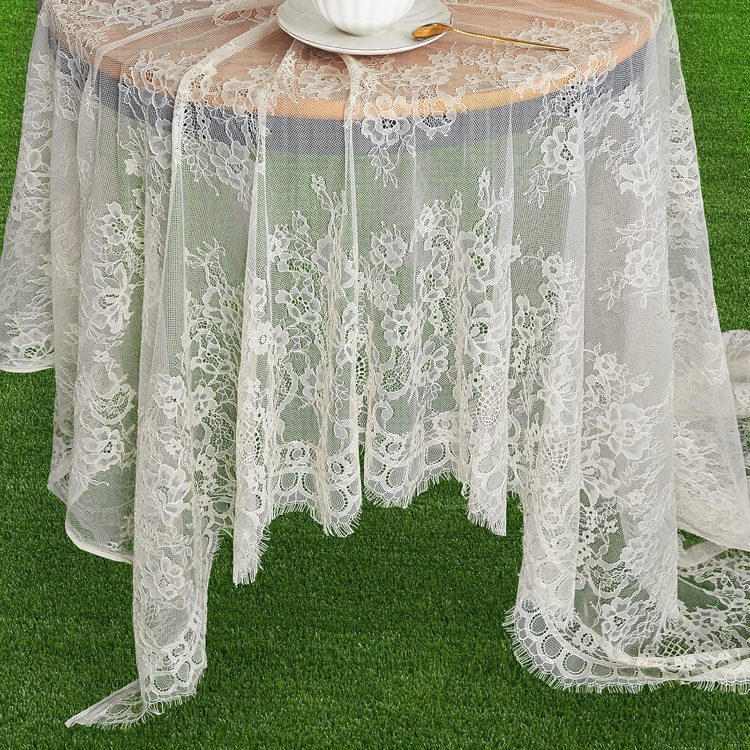Fanqisi Ivory Lace Tablecloth 2 Pieces 60x120 Inches Classic Wedding Lace Tablecloths Overlay Party Table Cover for Bridal Shower Reception Table Decoration