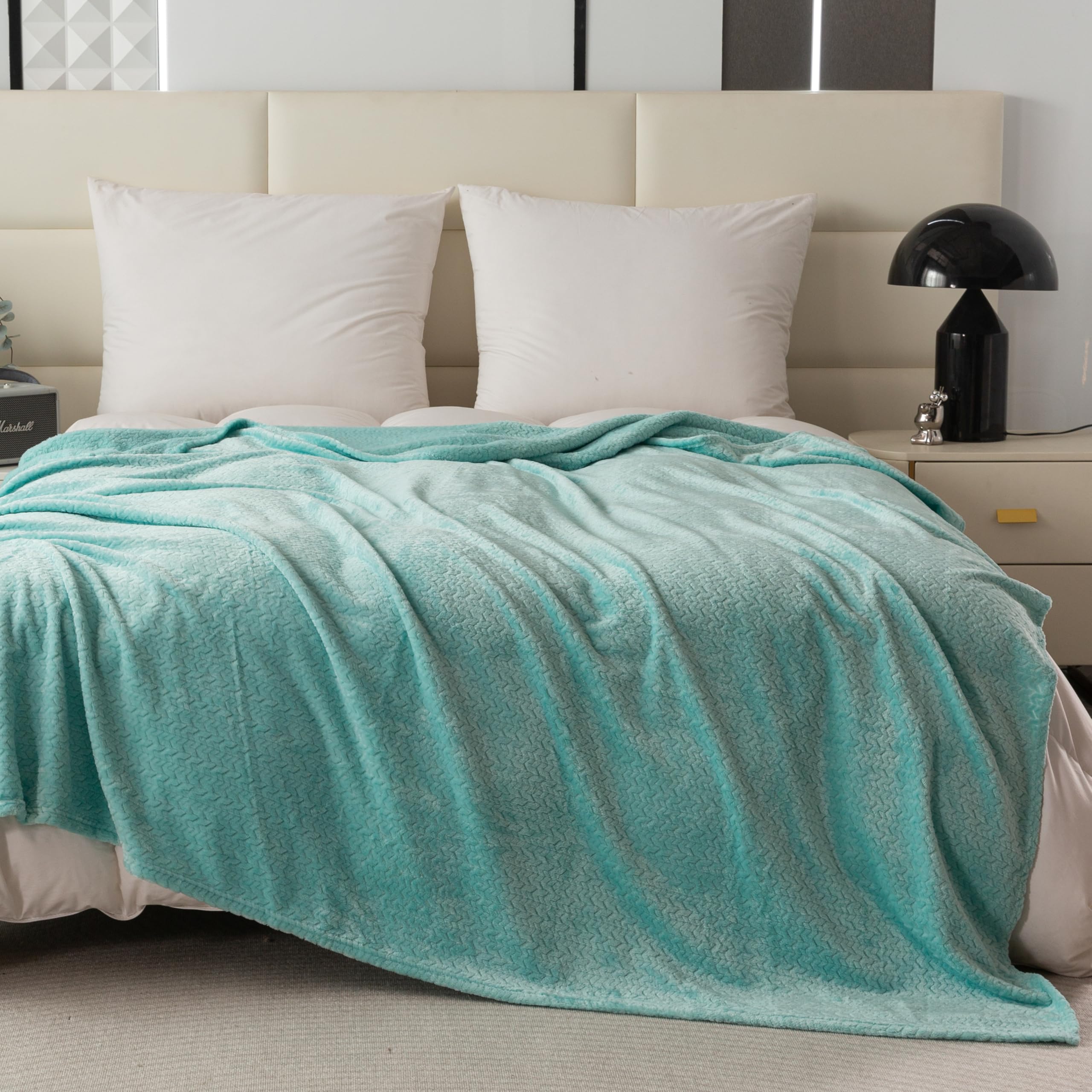 Couverture Douillette 160x200 Cm Beige – Polaire Flanelle Réversible, Jeté Canapé Ultra Doux & Chaud