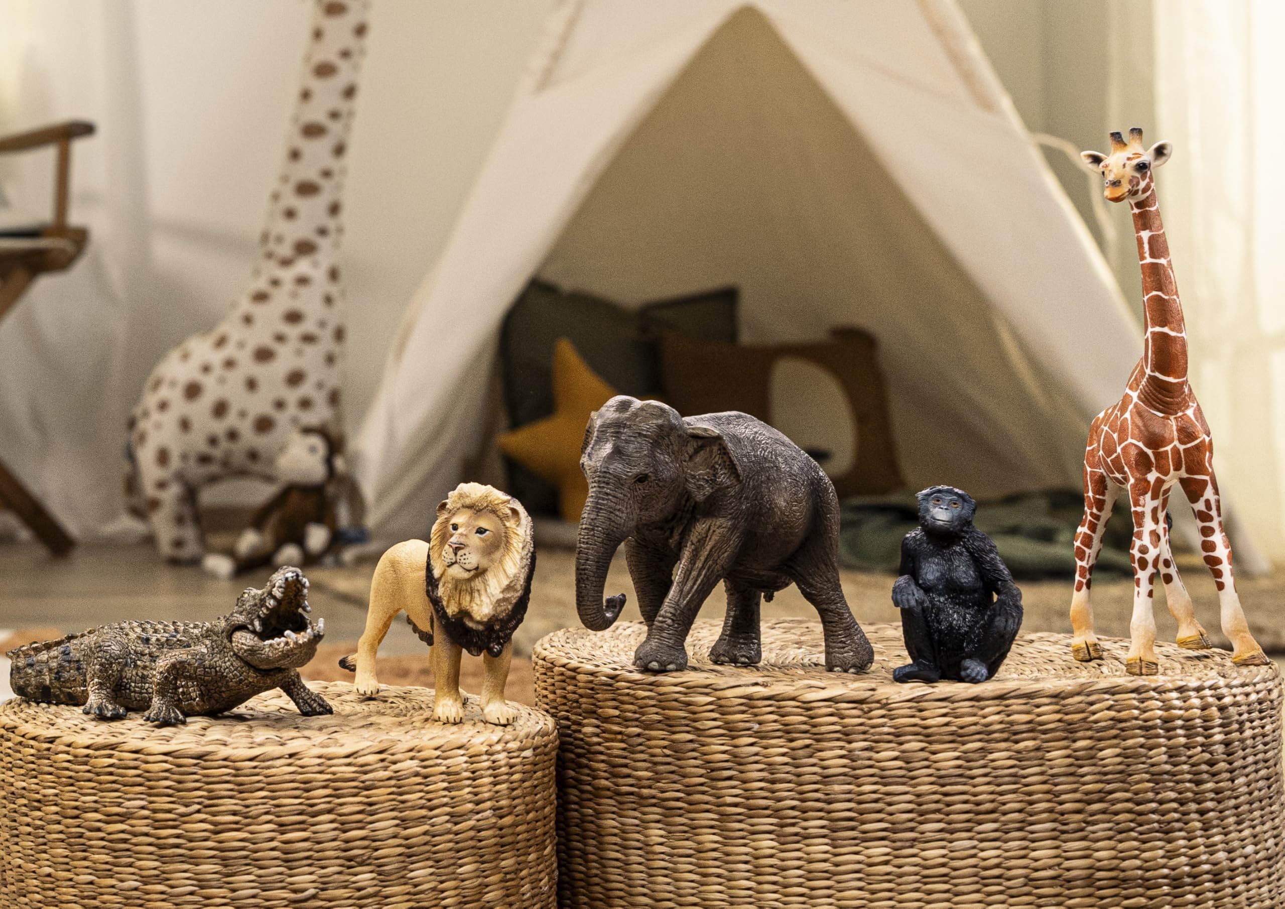 SCHLEICH WILD LIFE | Set animali selvaggi 72286 con leoni, giraffe, coccodrilli, scimmie ed elefanti | set di figure 5 pezzi | giocattolo zoo dai 3 anni | solo su Amazon