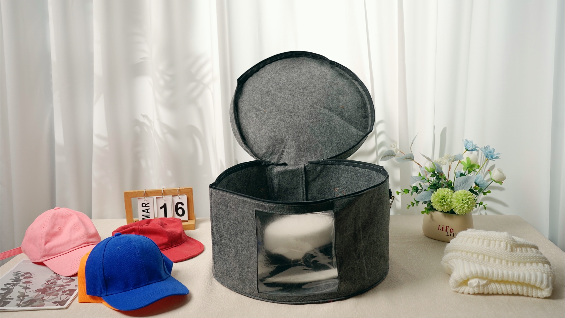 Amazon.com - Suzile 4 Pack Large Round Foldable Hat Box for  display picture 2