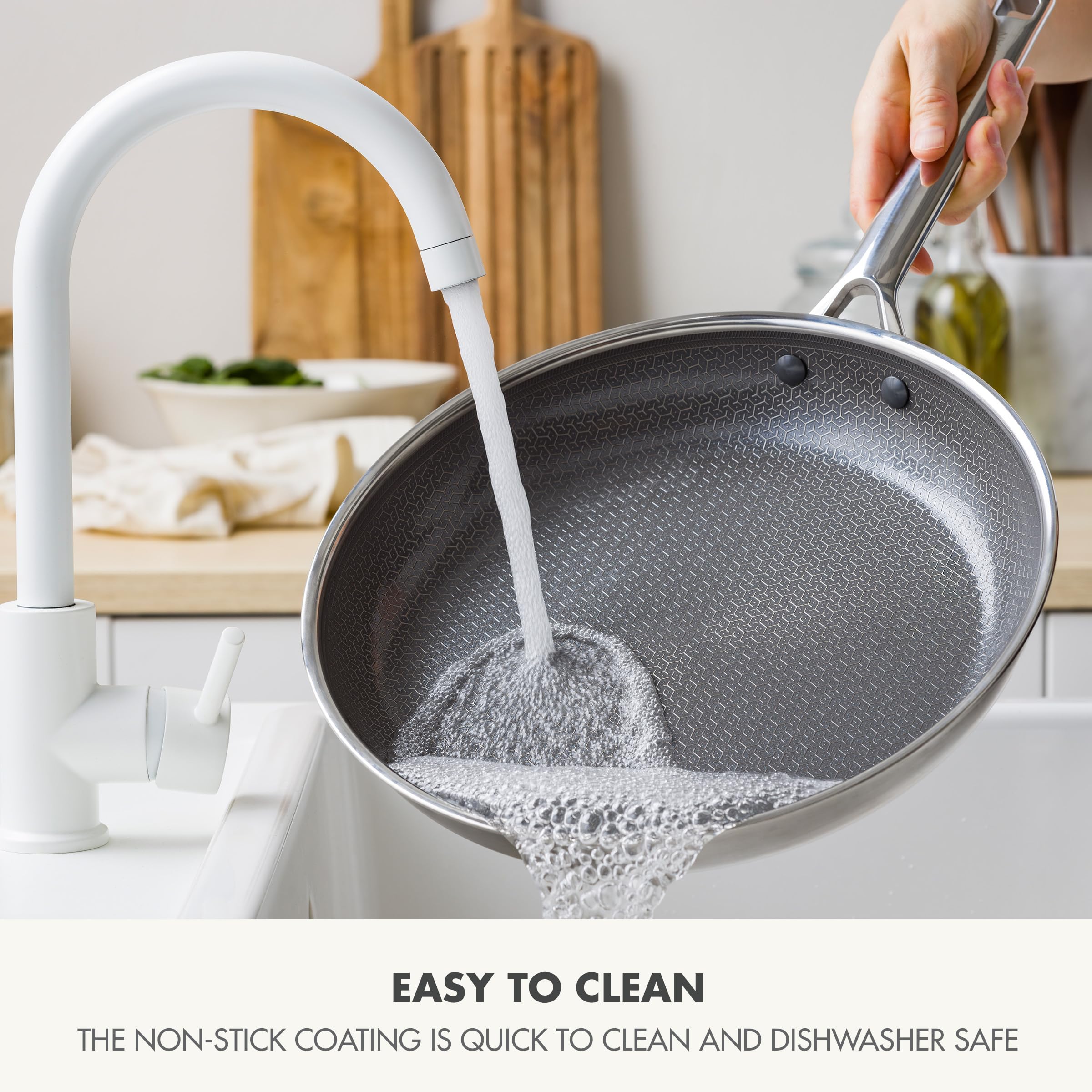 GreenPan APEX Tegame Ibrido 24 cm con Coperchio, Thermobond Tri-Ply, Inox e Ceramica Antiaderente con Diamanti, Senza PFAS, Induzione, Forno 220°C, Argento