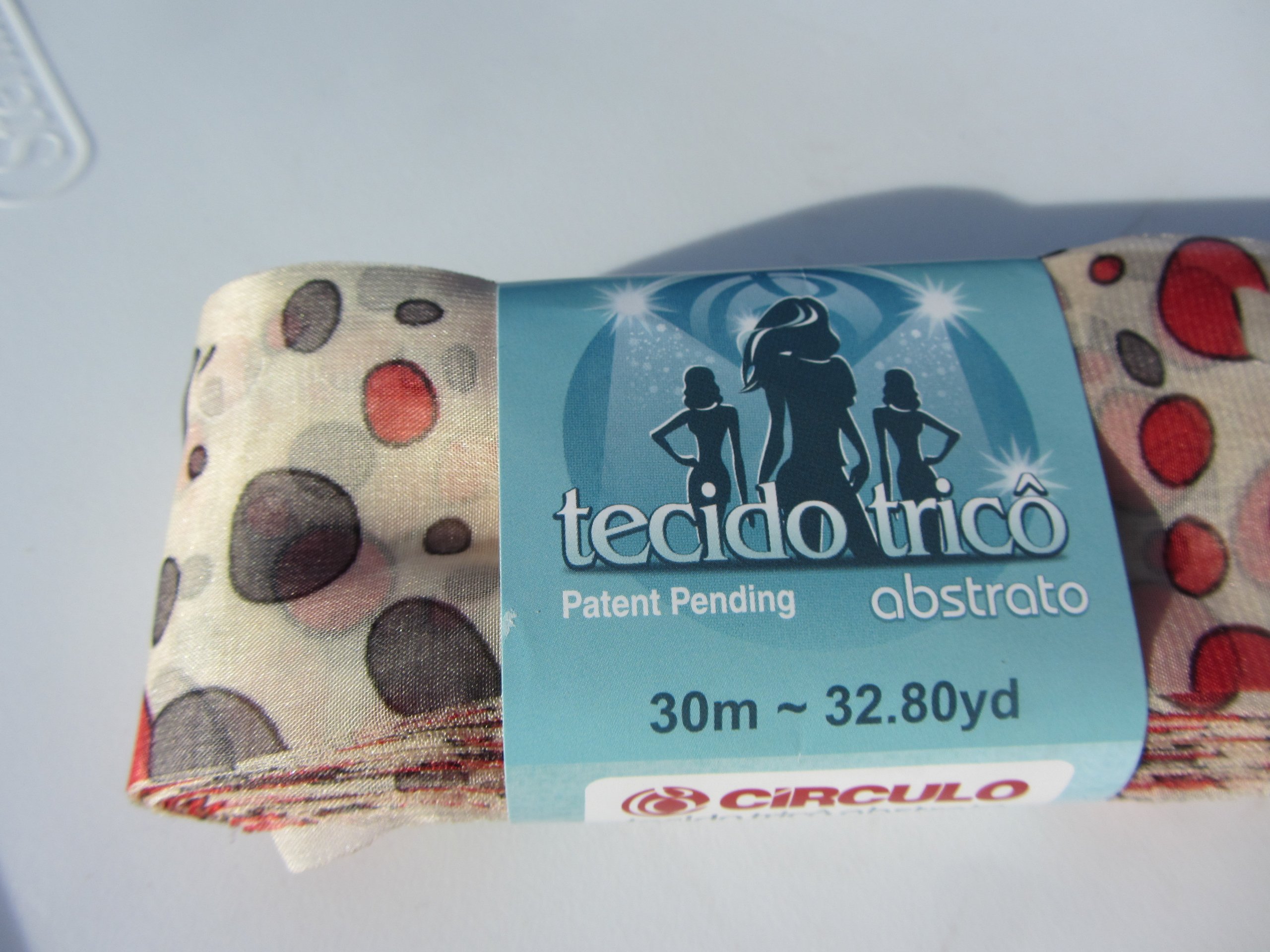 Circulo Tecido Trico Abstrato Fabric Ruffling Yarn Color 2652 Coral Bubbles 1sk