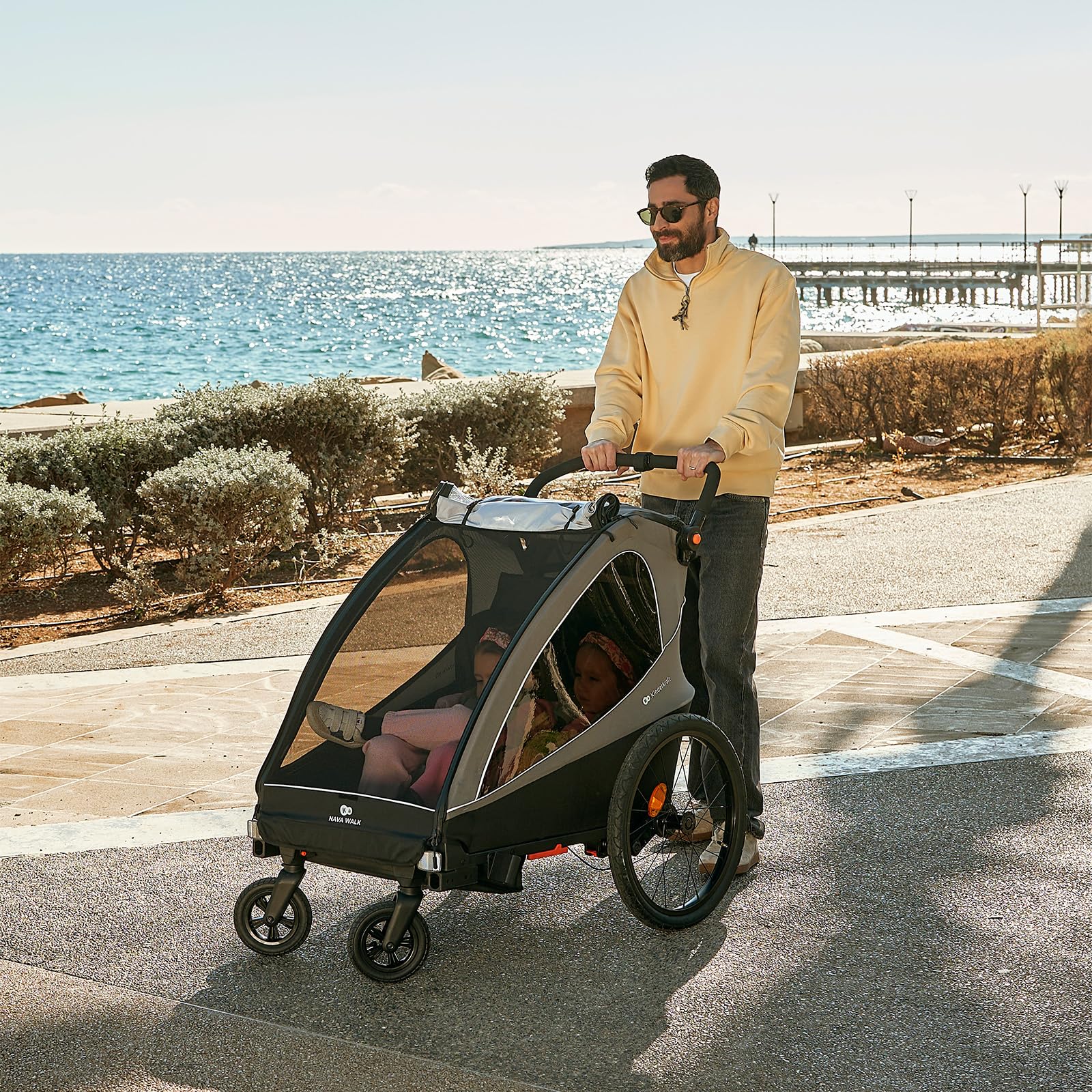 Kinderkraft NAVA Walk 2-in-1 Fahrradanhänger und Buggy für 2 Kinder, aufpumpbare Räder, verstellbare Federung, 9-Fach Verstellbarer Schiebegriff, UV-Schutz, Moskitonetz, wasserdicht, Grau