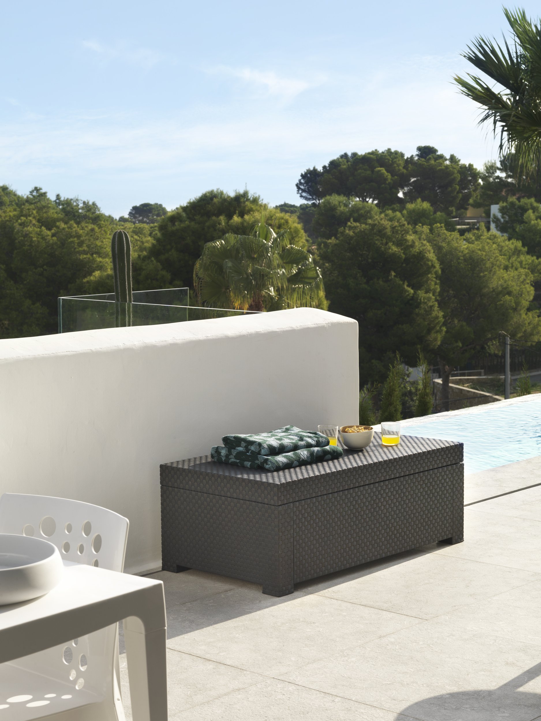 Shaf - Diva | Baul Almacenaje Exterior para Muebles de Jardin - Arcon Exterior Jardin con Almacenaje | Fabricado en España con Materiales Reciclados - Color Grafito