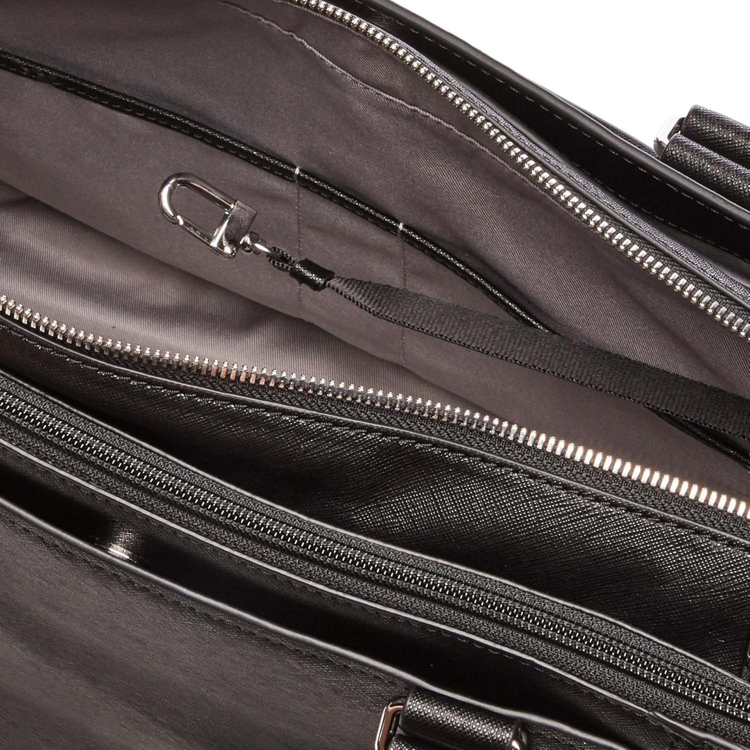 Suреr Bіg Clеаrаnсе! Tumi Varek Park Tote Black One Size