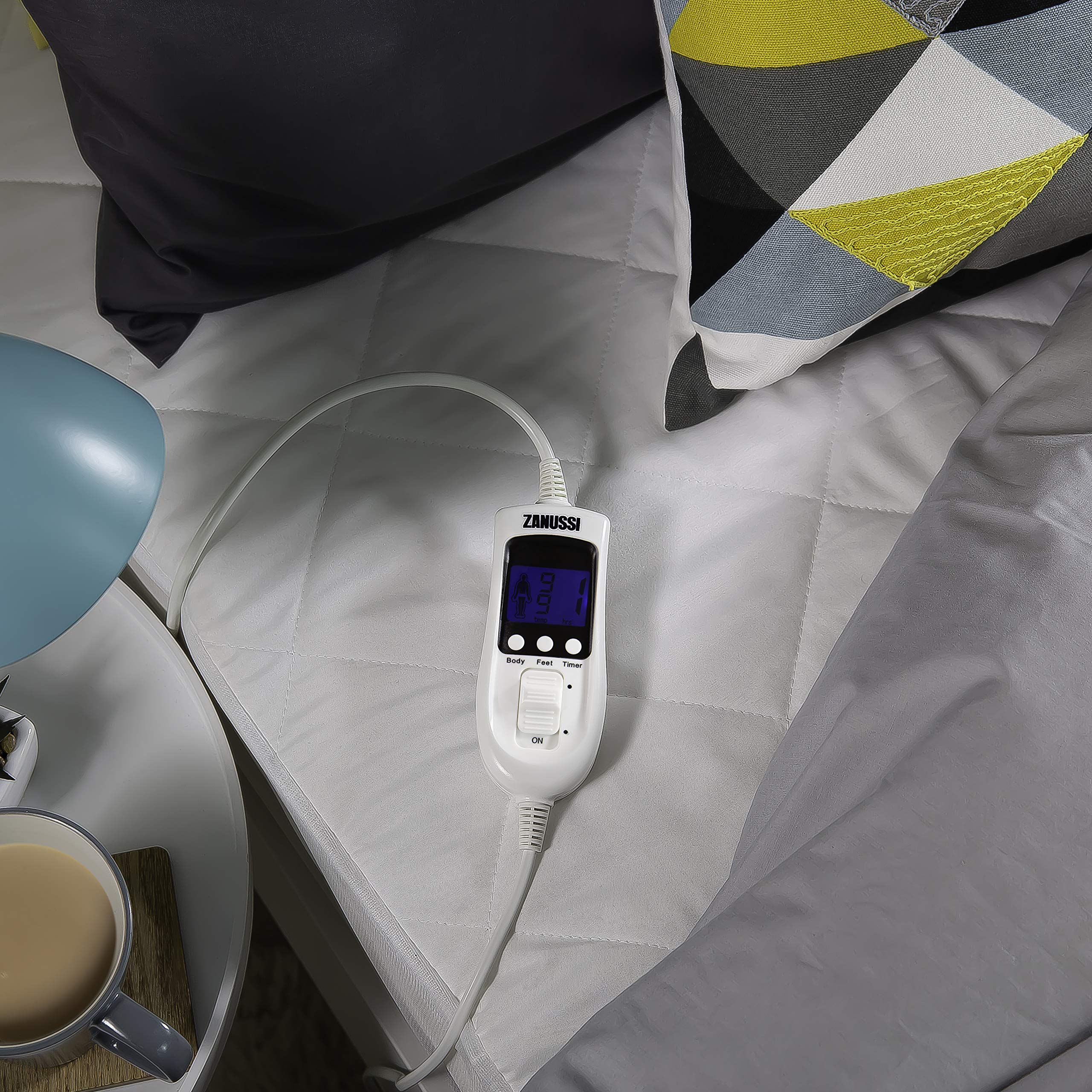 Zanussi Single Electric Blanket Mattress Protector 9 Heat Settings, Low  Energy u0026 Energy Efficient, Machine Washable, Overheat Protection, 100 X 200  cm, 60W, White ZESB7001, 2 Year Guarantee : Amazon.co.uk: Home u0026 Kitchen