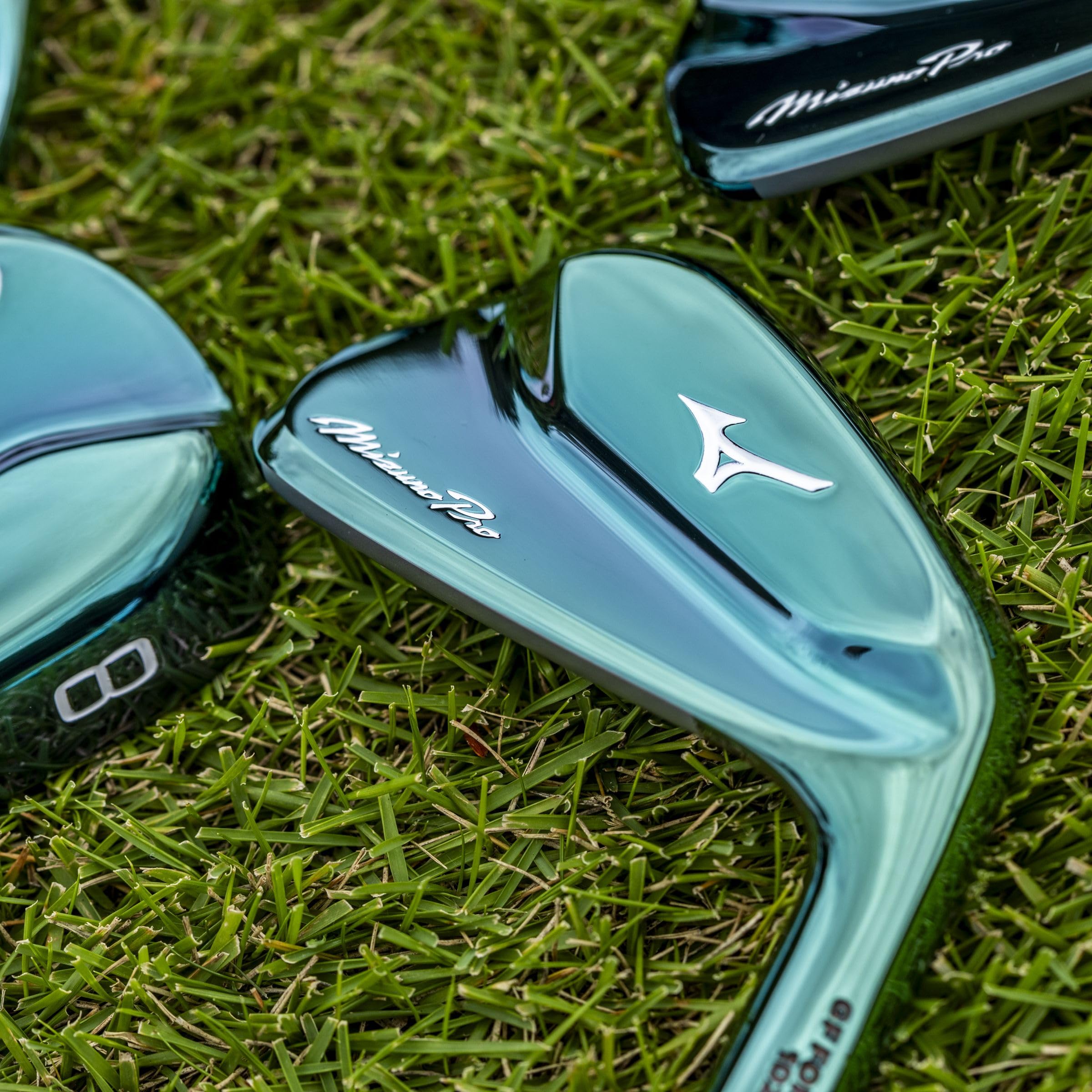 Amazon.co.jp: Mizuno Pro 241 Azalea Limited Edition Golf Club Set 