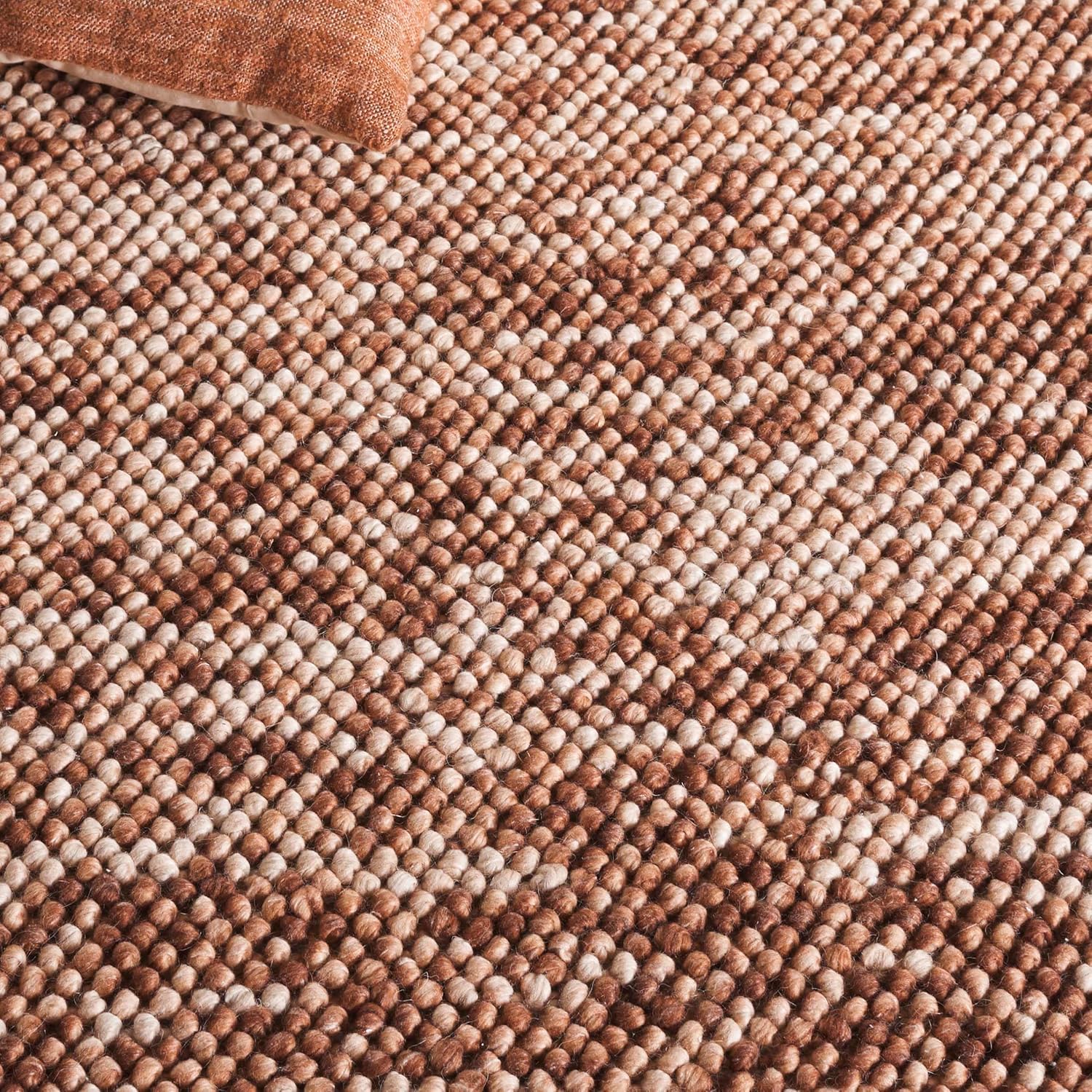 SAFAVIEH Natura Collection Area Rug - 6' Square, Rust & Brown, Handmade Wool Blend, Textured Design, Ideal for Living Room, Bedroom, Dining Space (NAT425P)