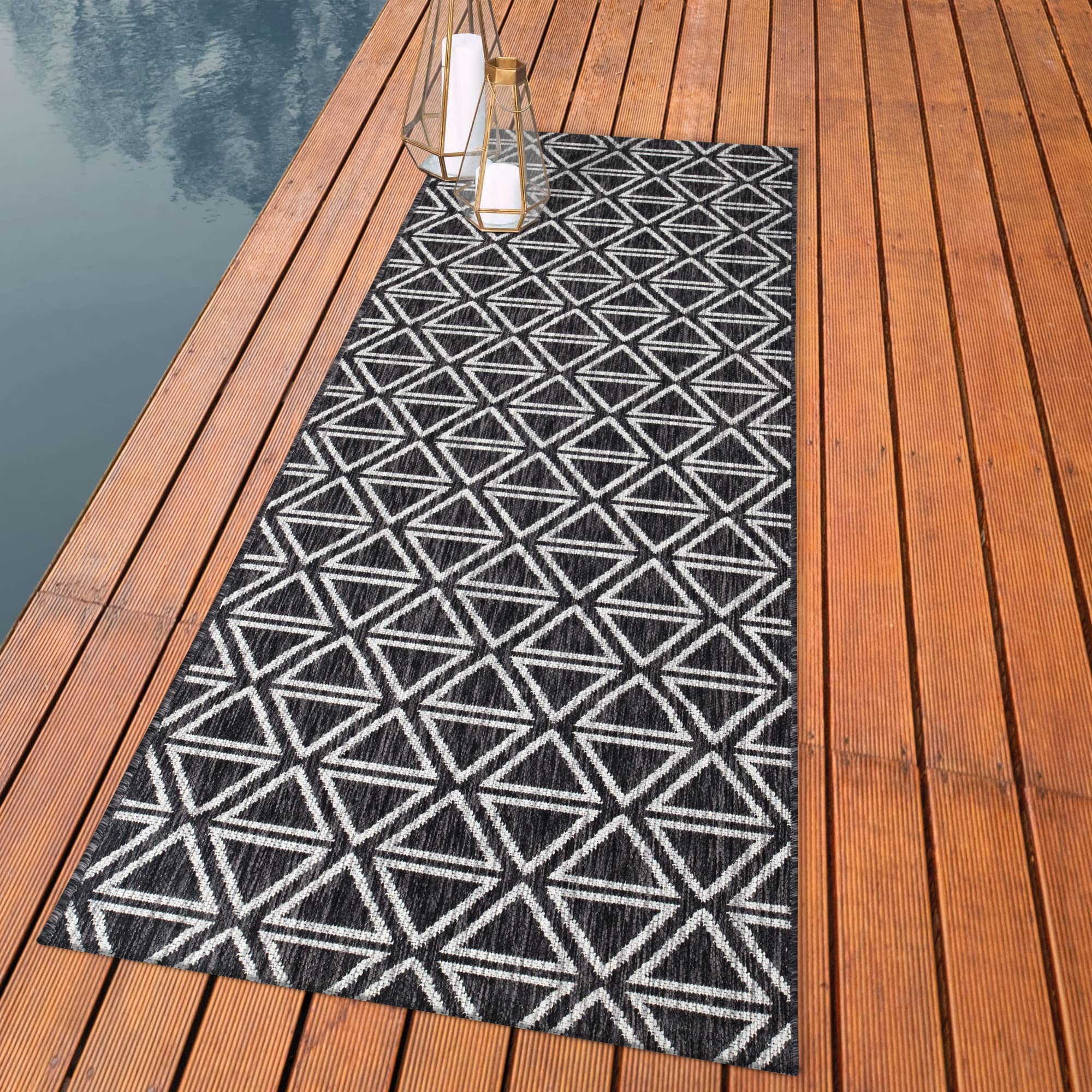 Keen Home Design Outdoor Runner Rug - 2x10 Washable Indoor/Outdoor Rug for Patio, Balcony, Kitchen, Garden, Beach, Deck and Porch. Size: 2'2" x 9'11"