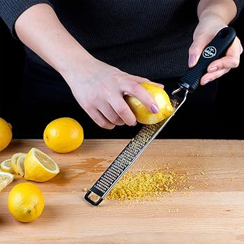 BelleGuppy Lemon Zester & Cheese Grater, Professional Zesting tool for Parmesan, Citrus, Ginger, Nutmeg, Garlic, Choc...