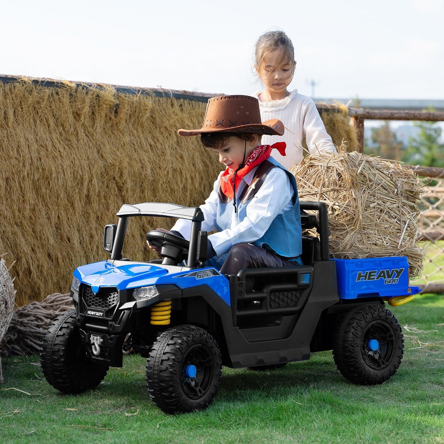 TOBBI Ride on Dump Truck with Electric Dump, Ride on Car with Remote Control, Kids Car to Drive Battery Power Wheels Electric Car Toys for Kids Toddlers Aged 3-8 with Music Player LED Light